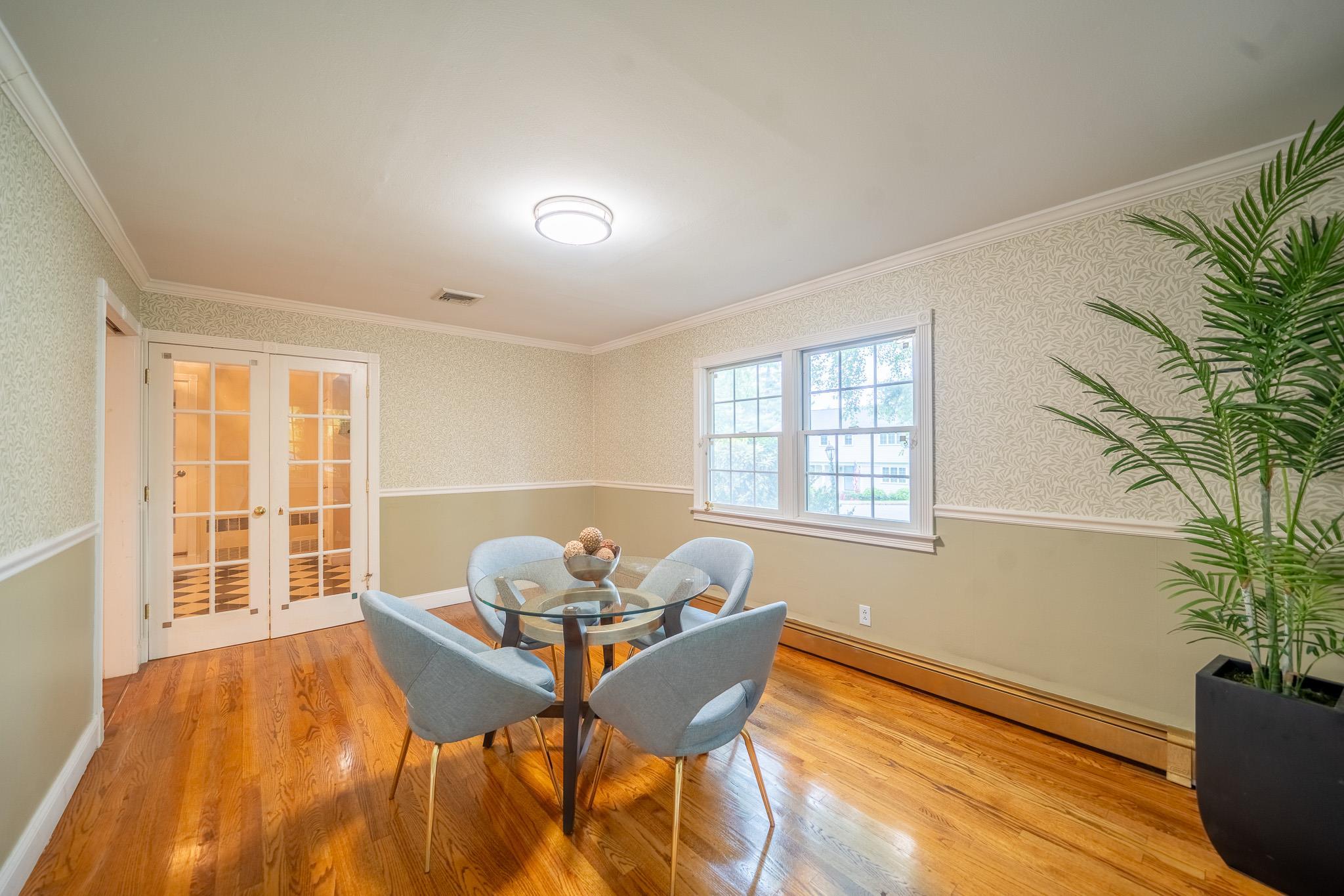 Single Family Hickory  Nassau County, NY 11542, MLS-838699-8