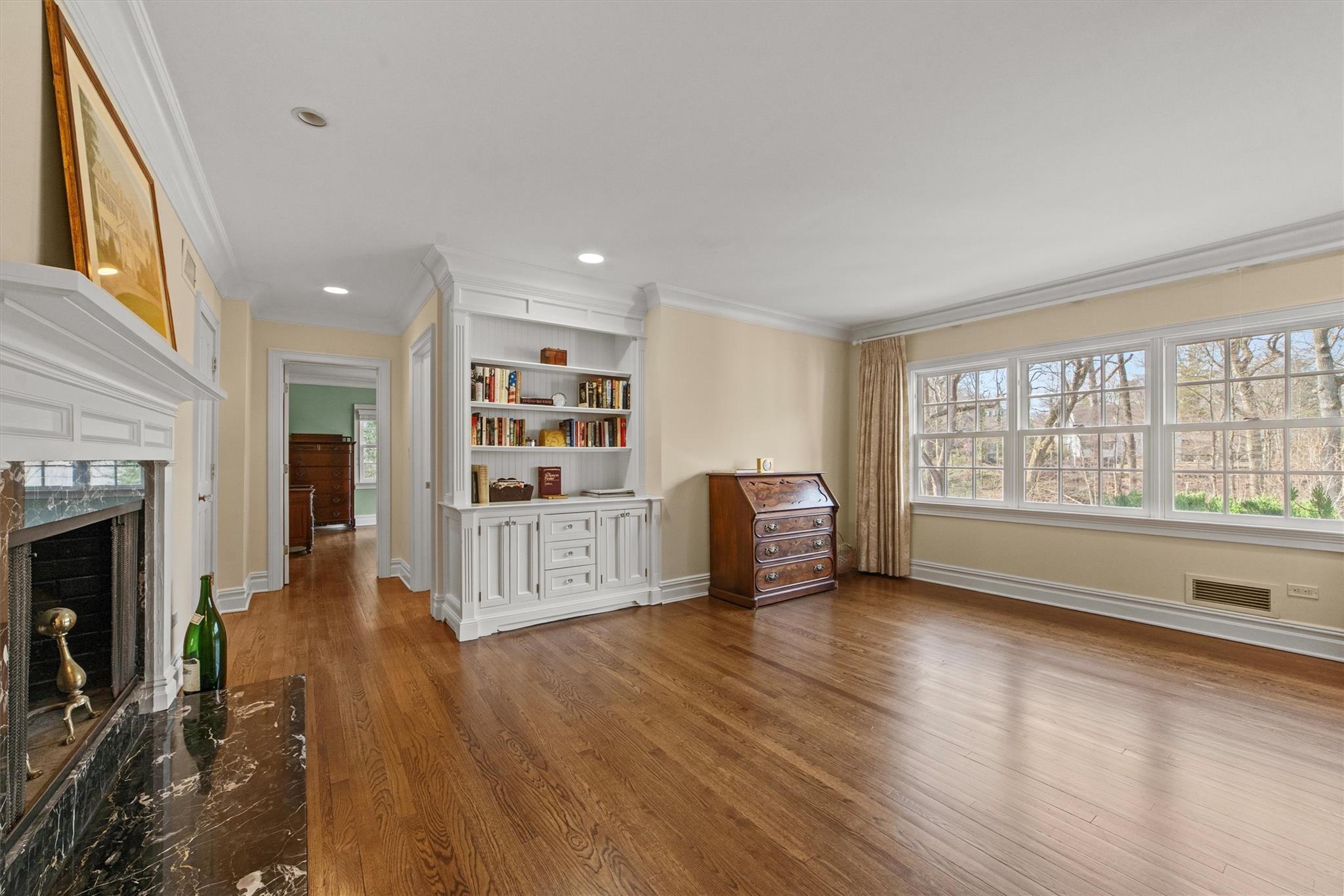 Single Family Oakledge  Westchester County, NY 10708, MLS-838703-16