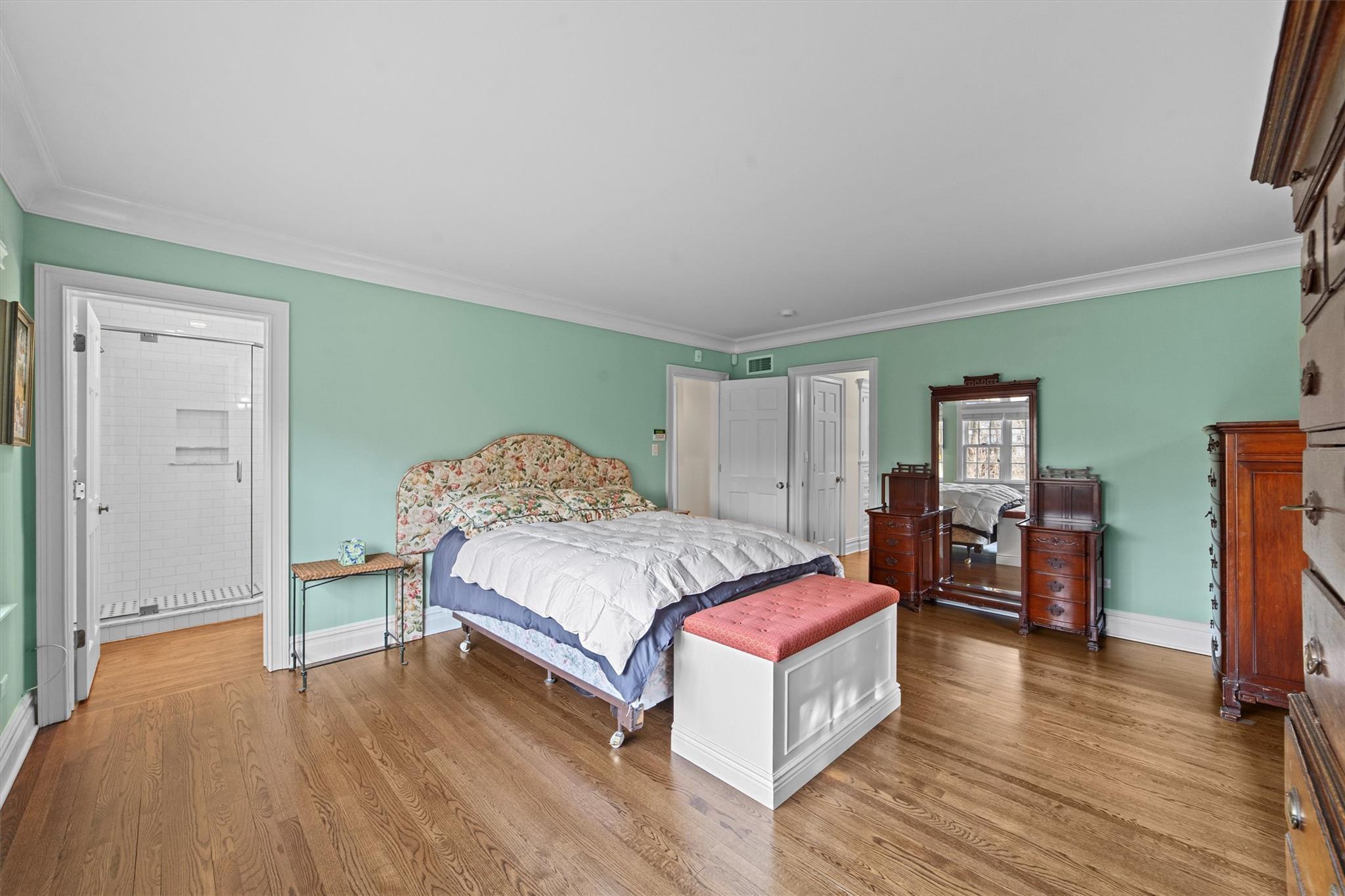 Single Family Oakledge  Westchester County, NY 10708, MLS-838703-21