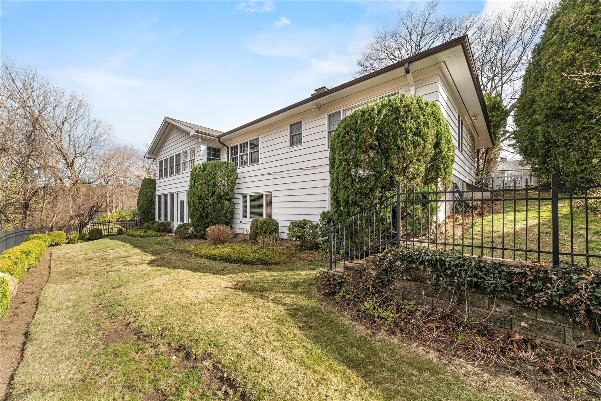 Single Family Oakledge  Westchester County, NY 10708, MLS-838703-45