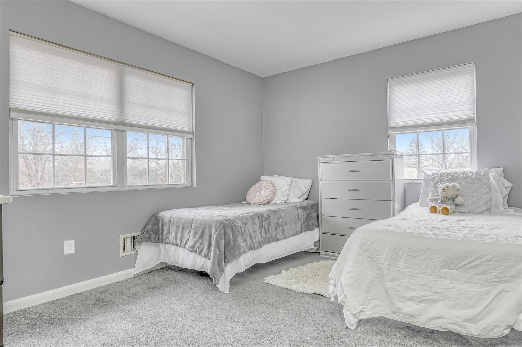 Single Family Glenbrook Rockland County, NY 10952, MLS-838746-11