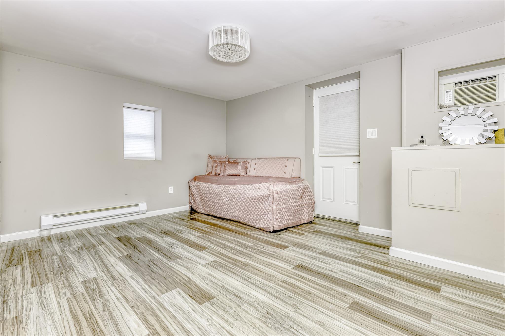 Single Family Glenbrook Rockland County, NY 10952, MLS-838746-17