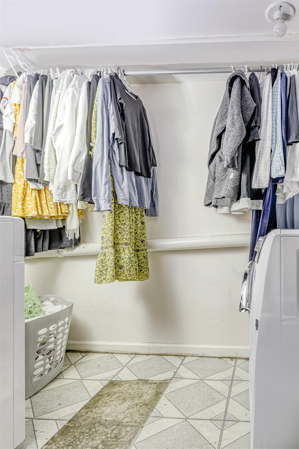 Single Family Glenbrook Rockland County, NY 10952, MLS-838746-20