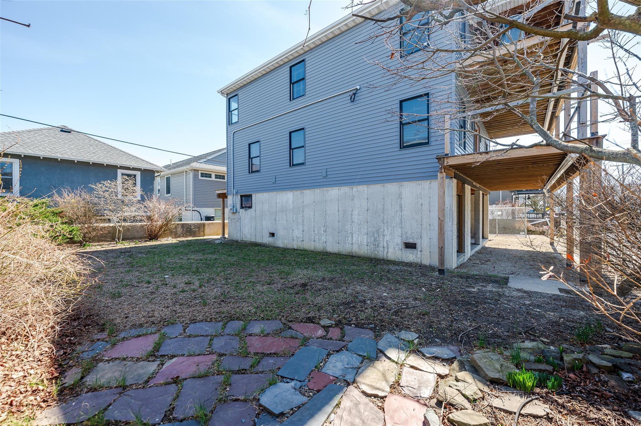 Single Family Rochester  Nassau County, NY 11561, MLS-838779-32