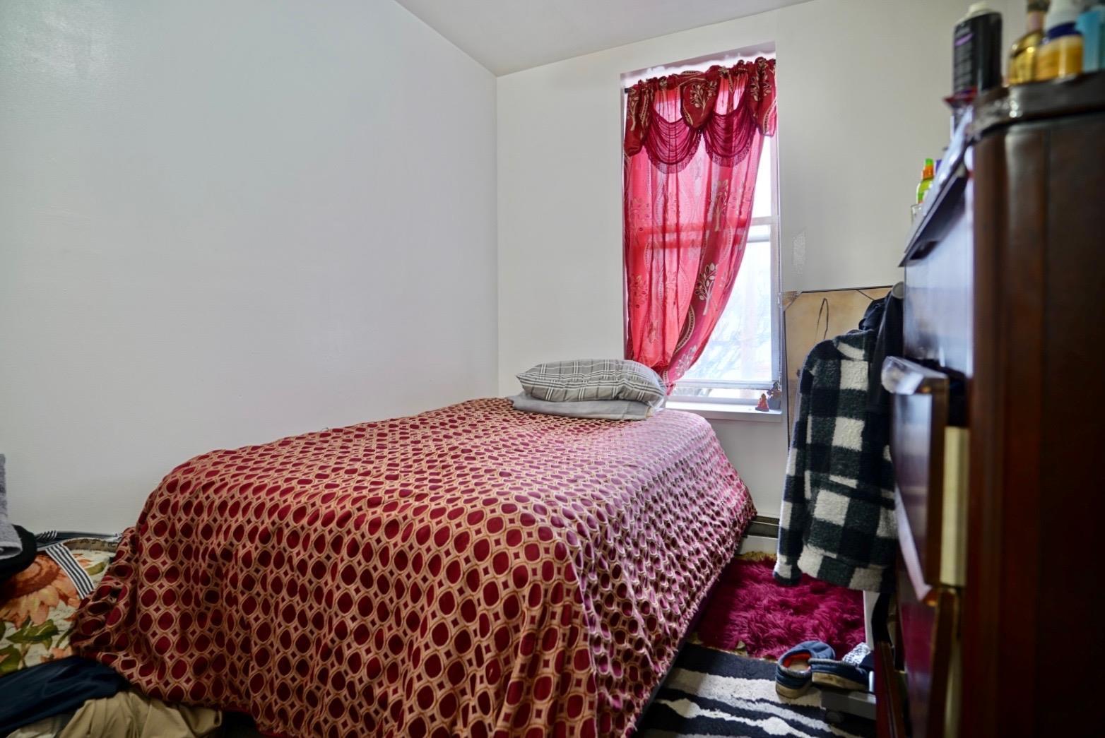 Single Family Arlington  Brooklyn, NY 11208, MLS-838793-8
