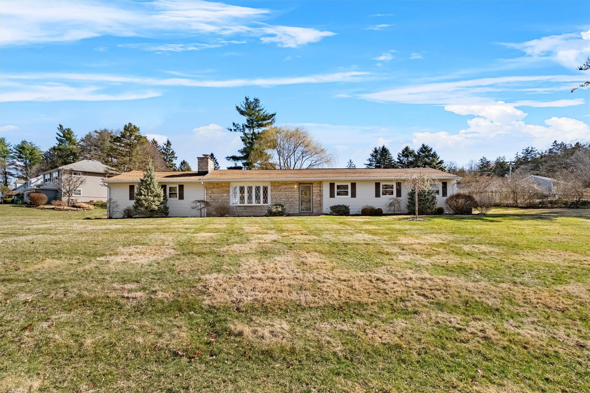 Single Family Round Hill  Dutchess County, NY 12603, MLS-838833-2