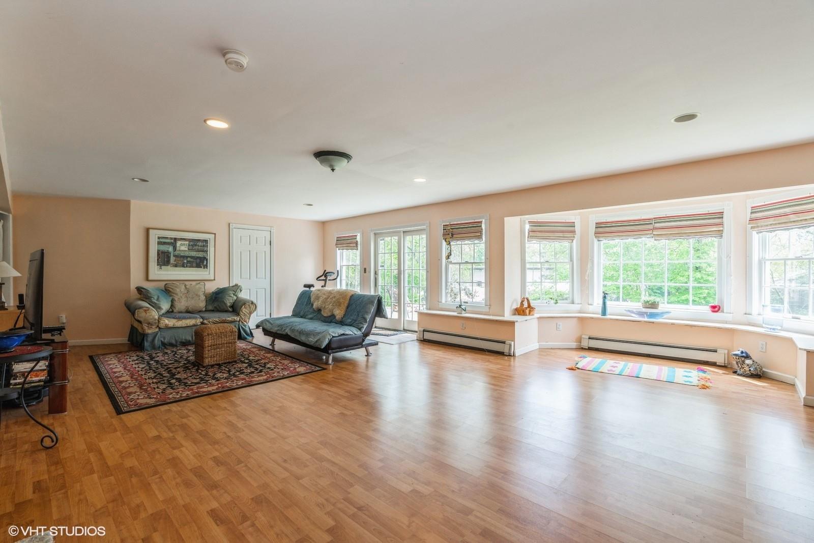 Single Family Old Post  Westchester County, NY 10543, MLS-838868-19
