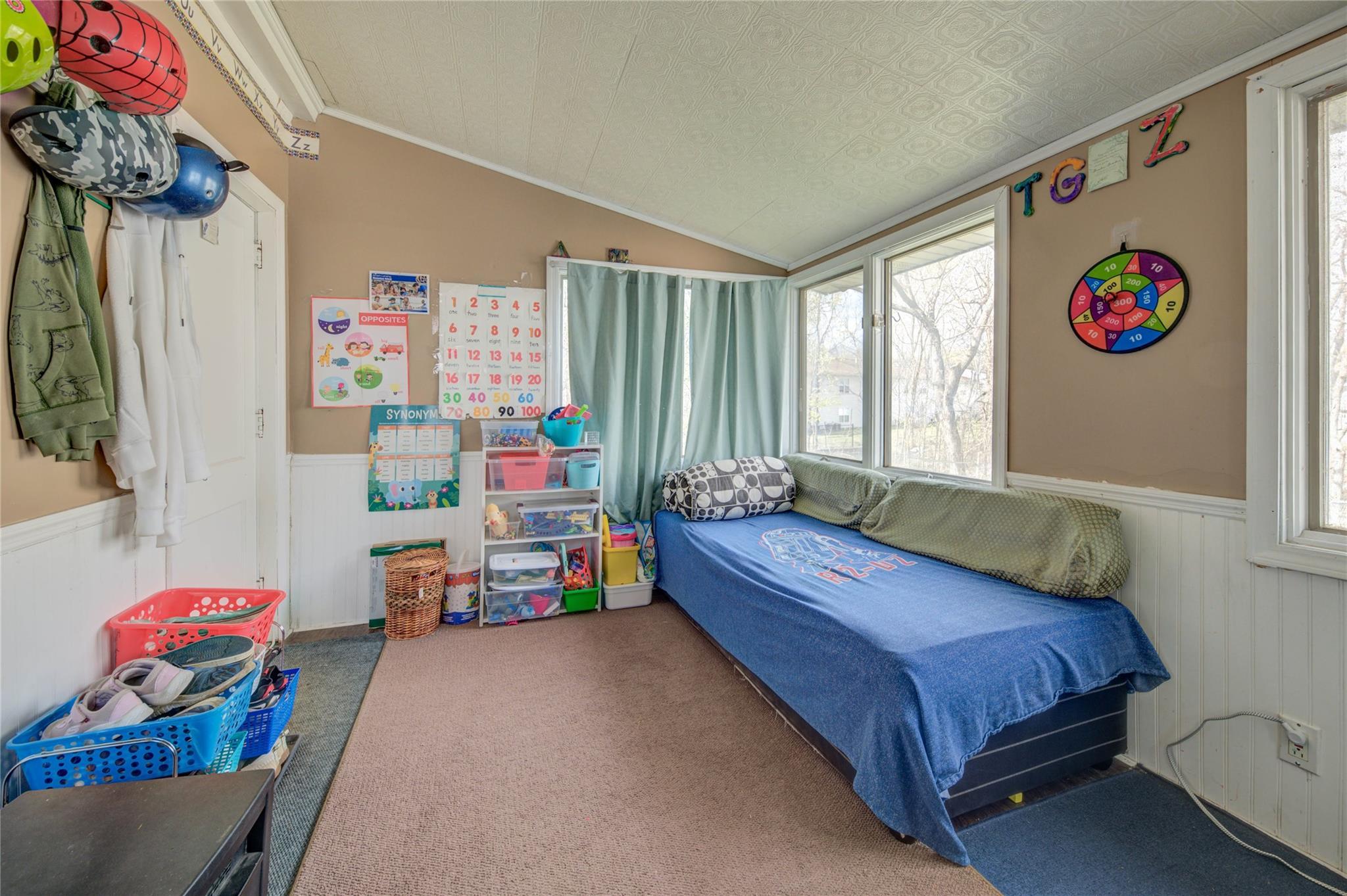Single Family Simmons  Albany County, NY 12047, MLS-838869-21