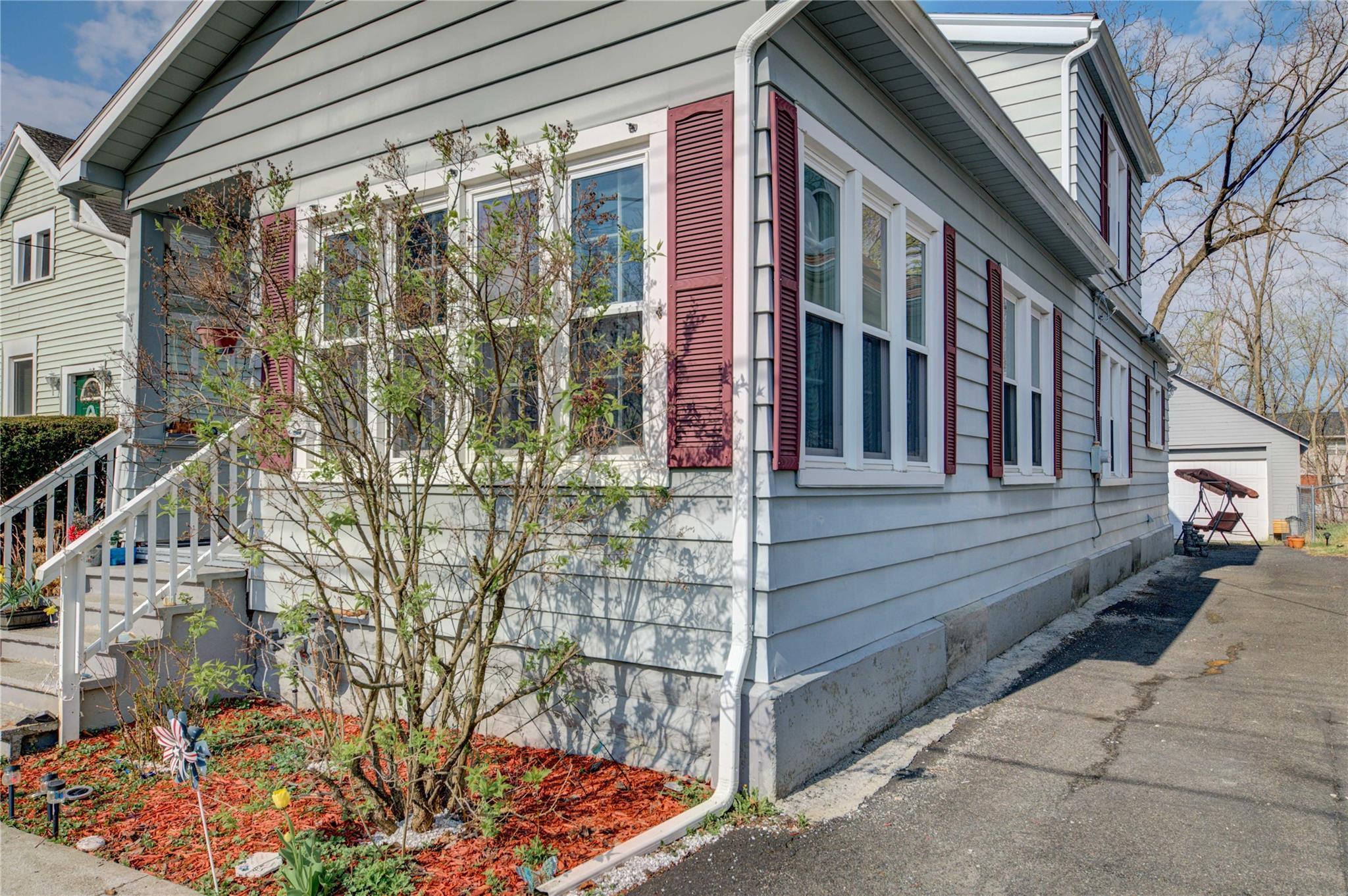 Single Family Simmons  Albany County, NY 12047, MLS-838869-3