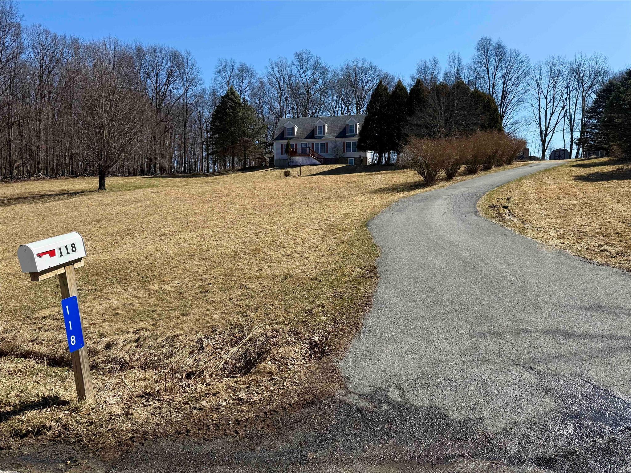 Single Family in Mount Hope - White Bridge  Orange County, NY 10940