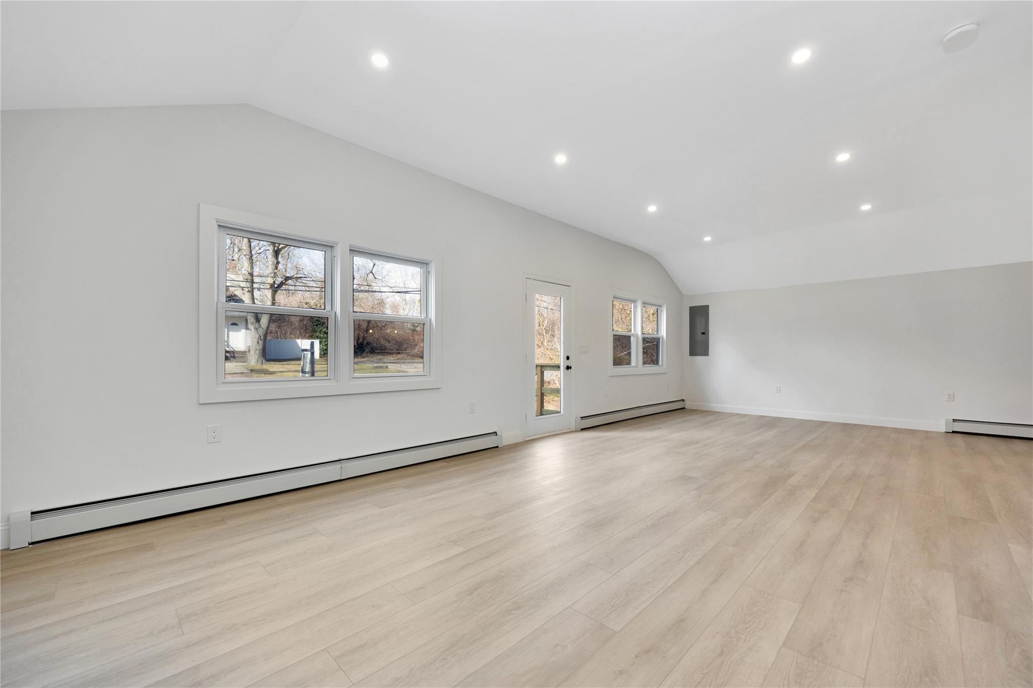Single Family Locust  Suffolk County, NY 11779, MLS-838914-7