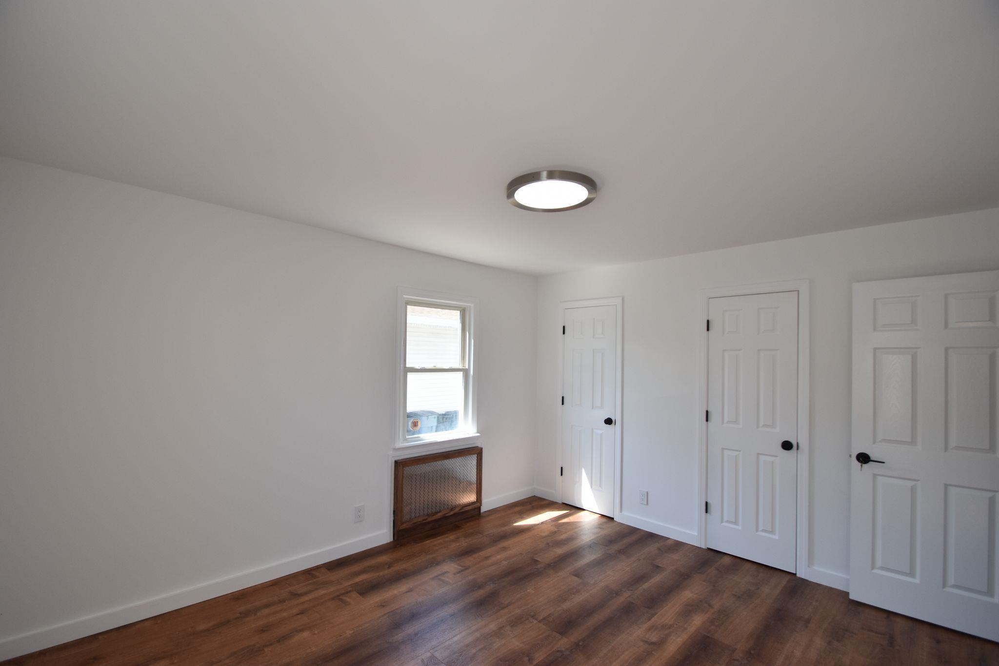 Single Family Pinebrook  Nassau County, NY 11552, MLS-838930-12