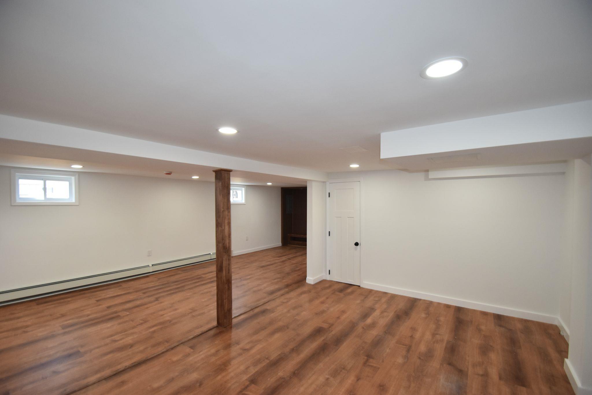 Single Family Pinebrook  Nassau County, NY 11552, MLS-838930-20