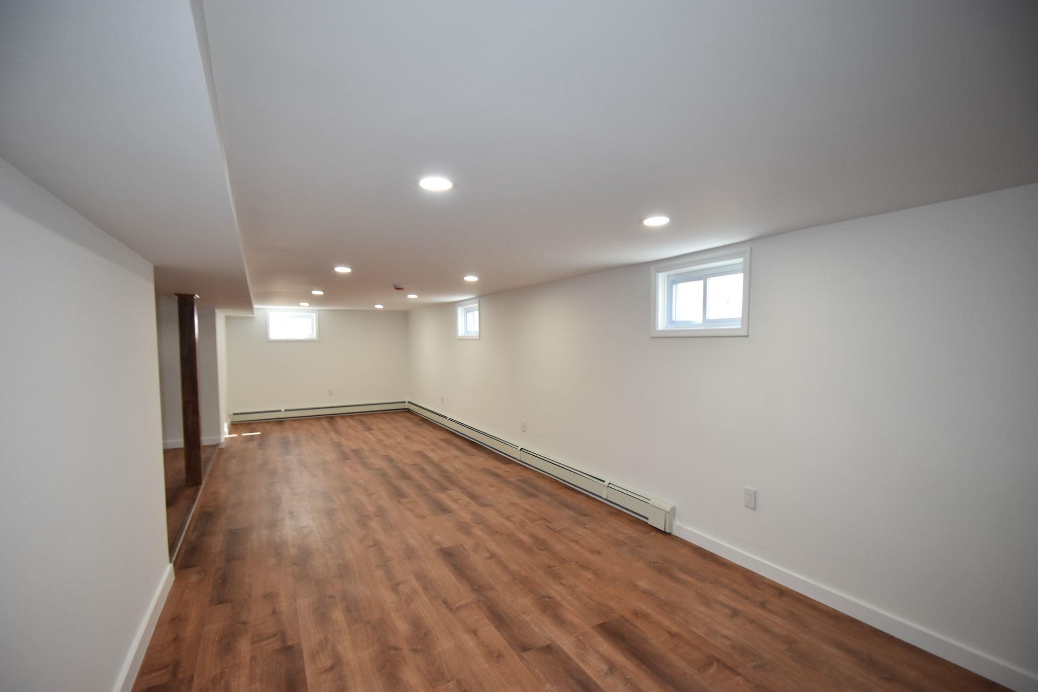 Single Family Pinebrook  Nassau County, NY 11552, MLS-838930-22