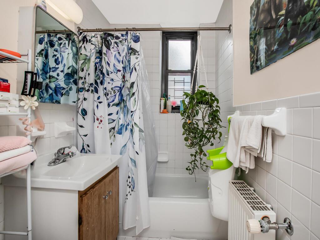 Coop Bristow  Bronx, NY 10459, MLS-838932-15