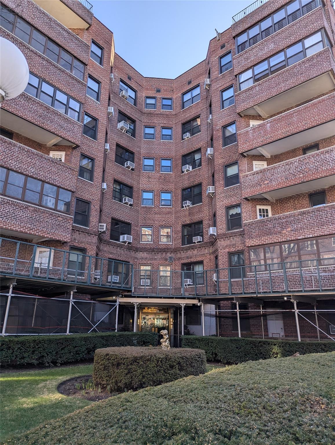 Coop 108  Queens, NY 11375, MLS-838934-2