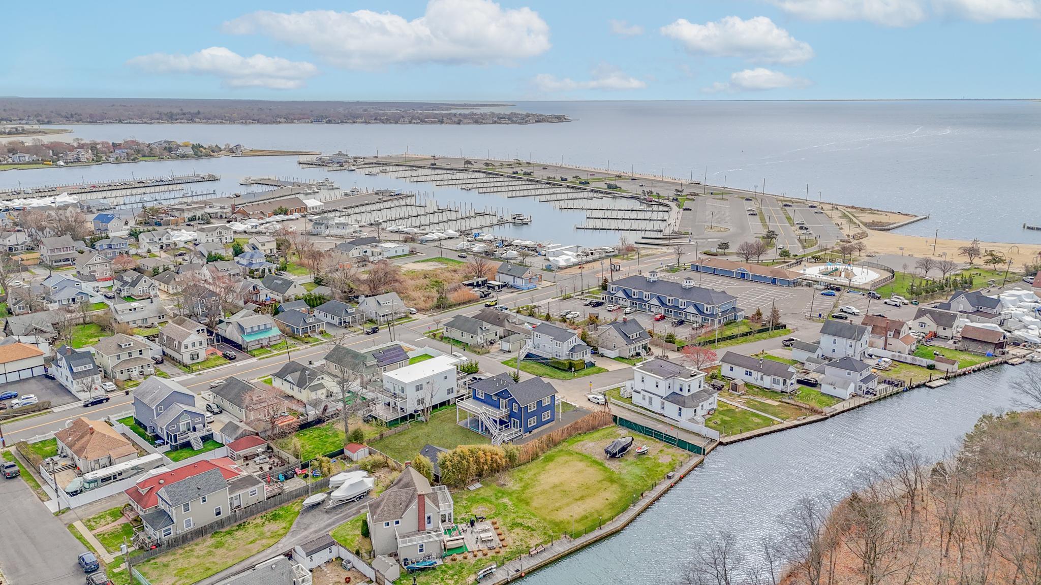 Single Family Bay  Suffolk County, NY 11706, MLS-838959-7