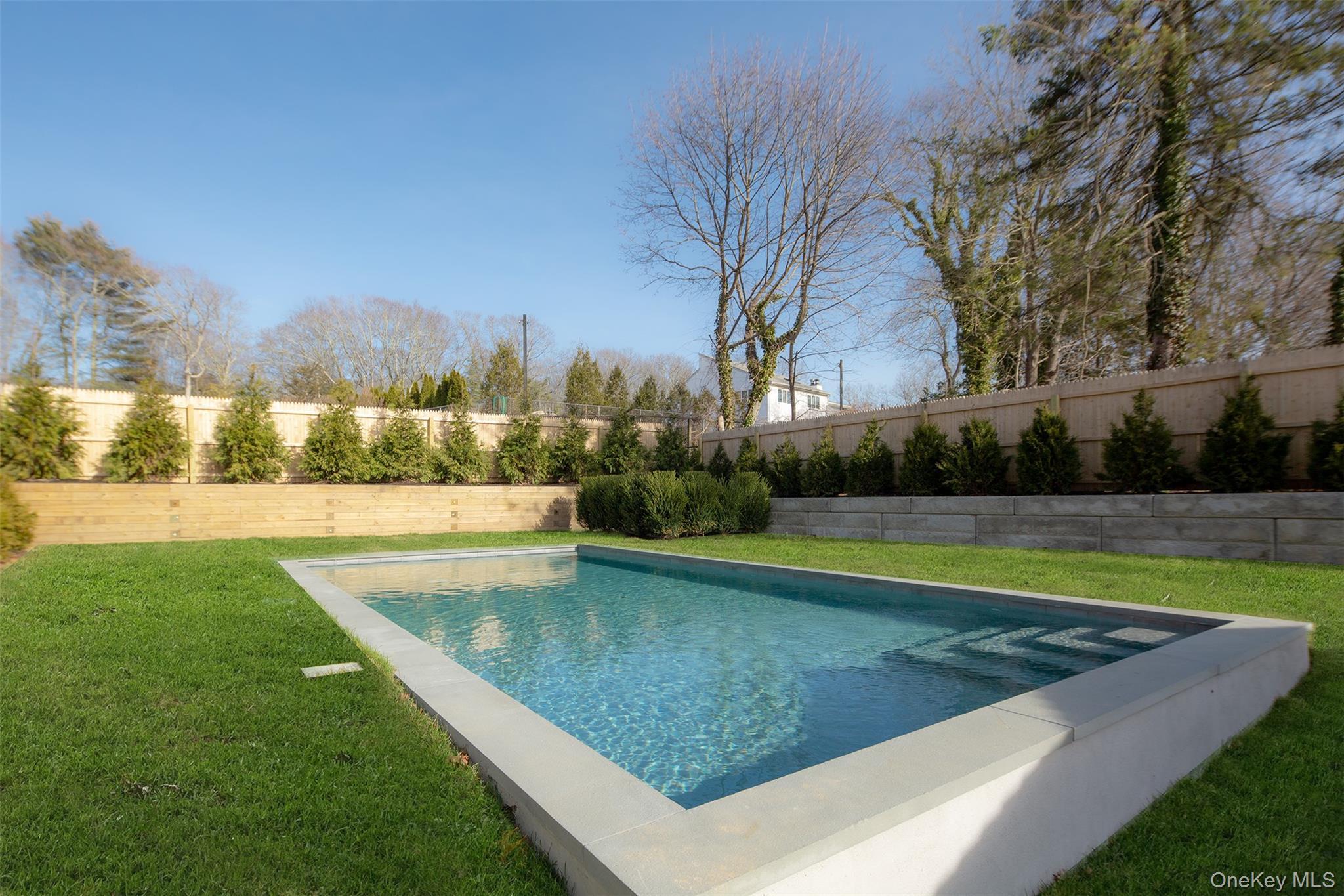 Single Family Little Fresh Pond  Suffolk County, NY 11968, MLS-838966-40