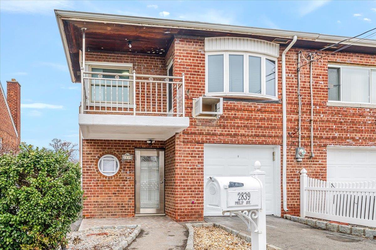 Single Family Philip  Bronx, NY 10465, MLS-839044-28