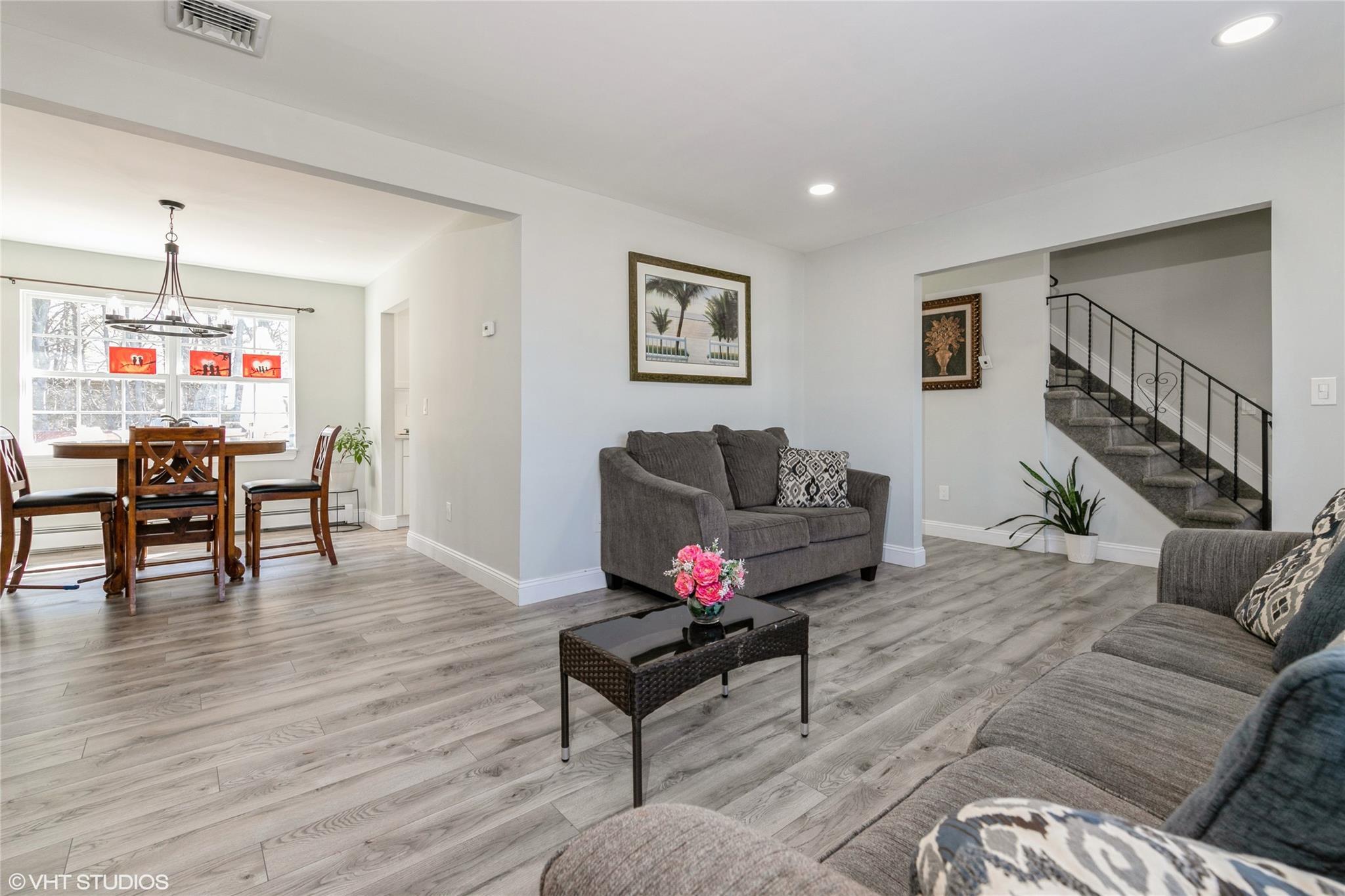 Single Family Sundown  Suffolk County, NY 11713, MLS-839062-5