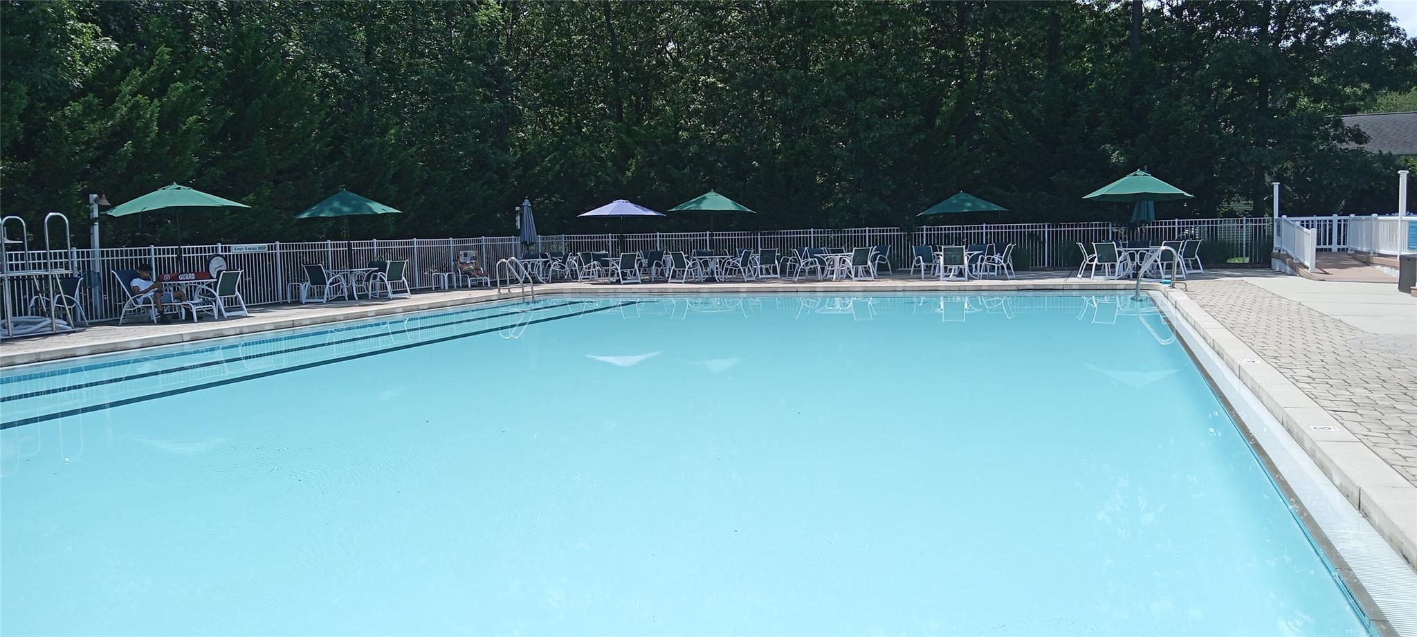 Single Family Old Country Rd  Suffolk County, NY 11901, MLS-839070-34