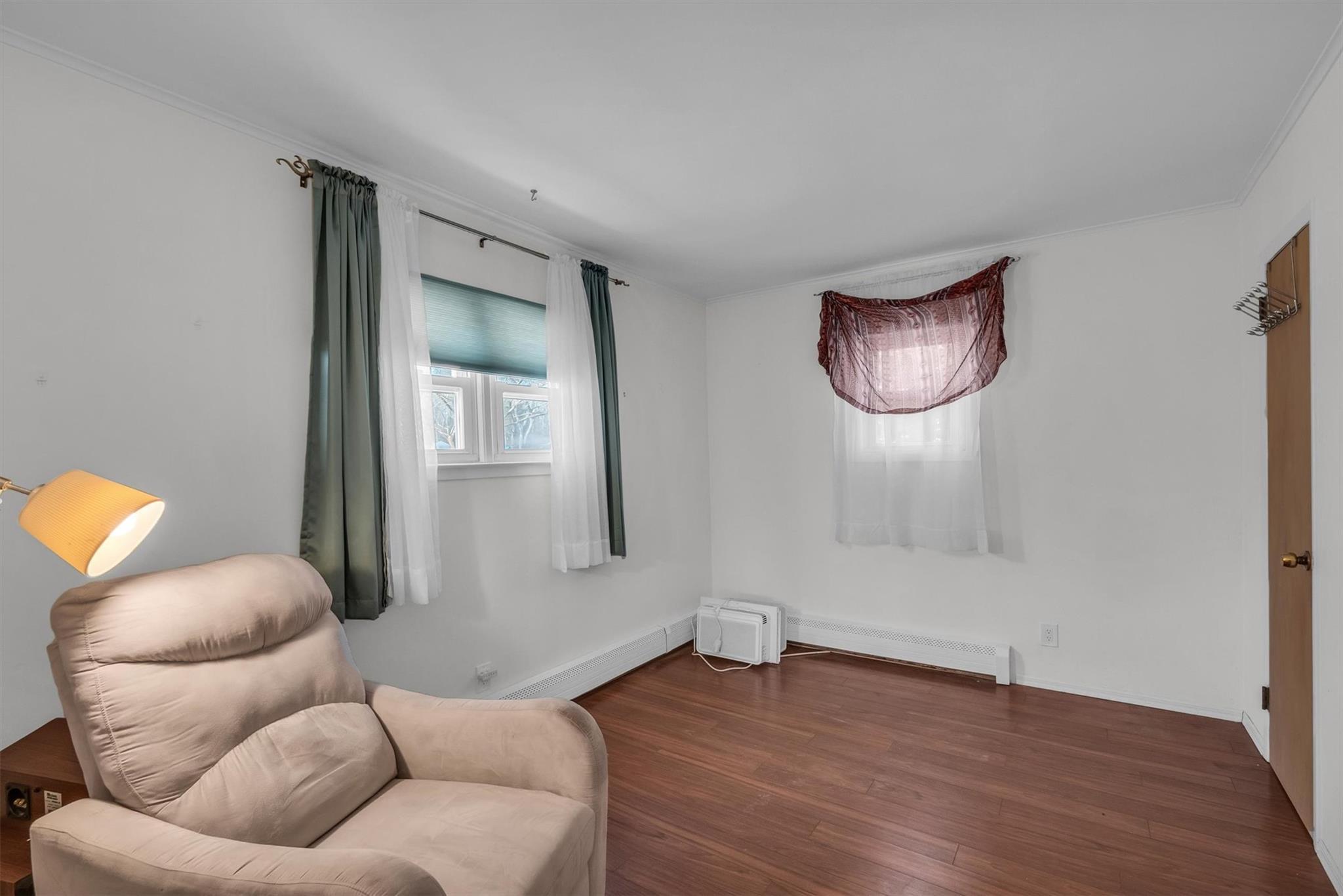 Single Family Linden  Suffolk County, NY 11967, MLS-839085-11