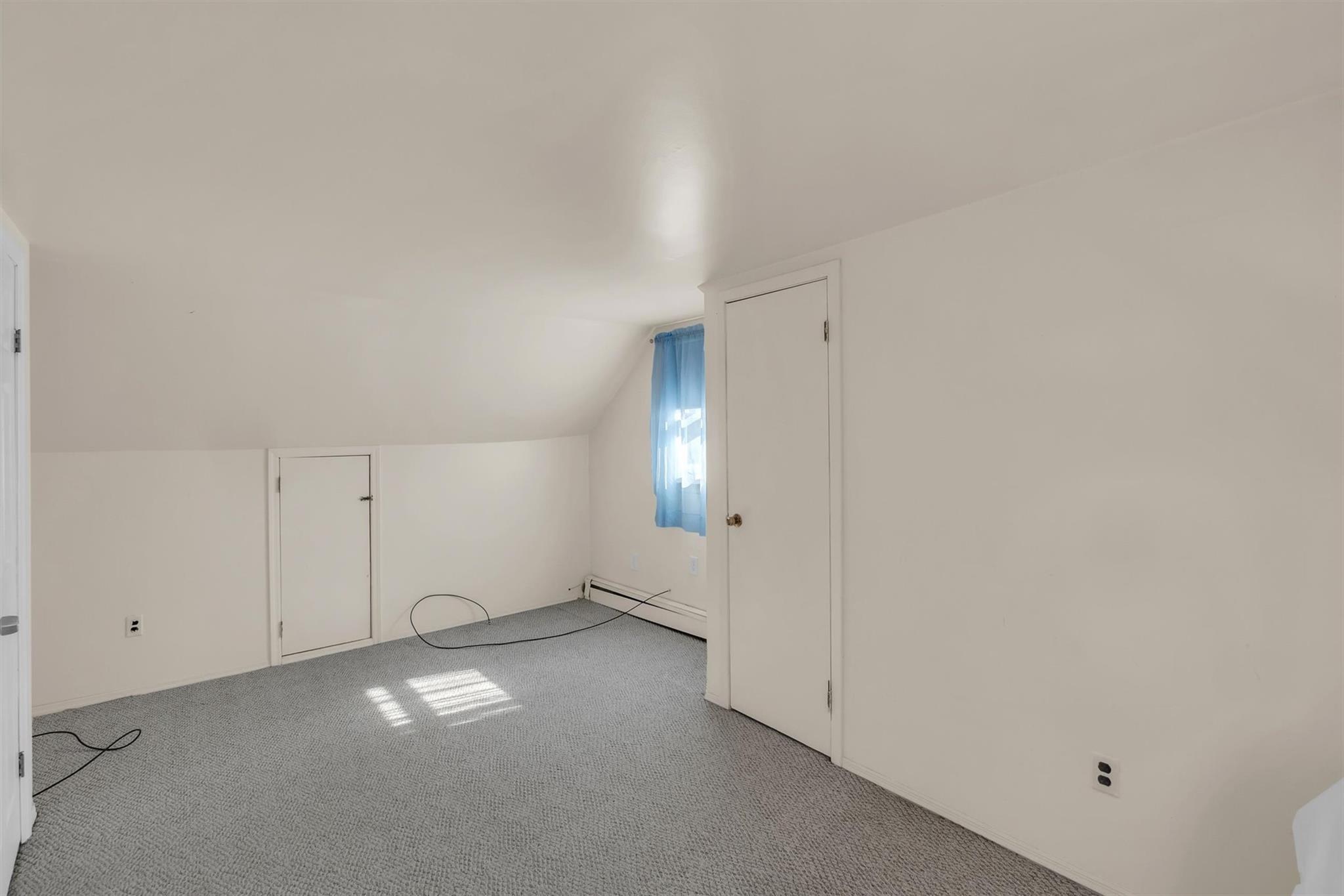 Single Family Linden  Suffolk County, NY 11967, MLS-839085-17