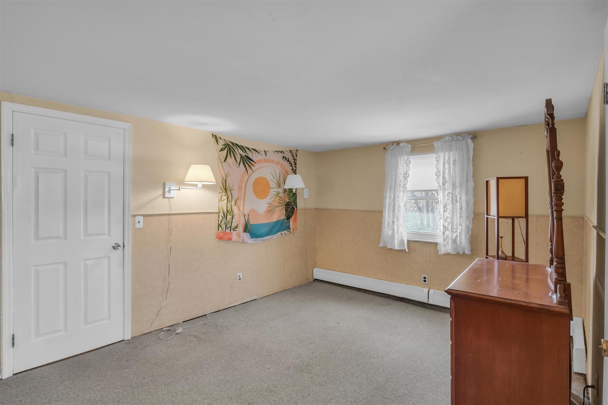 Single Family Linden  Suffolk County, NY 11967, MLS-839085-19