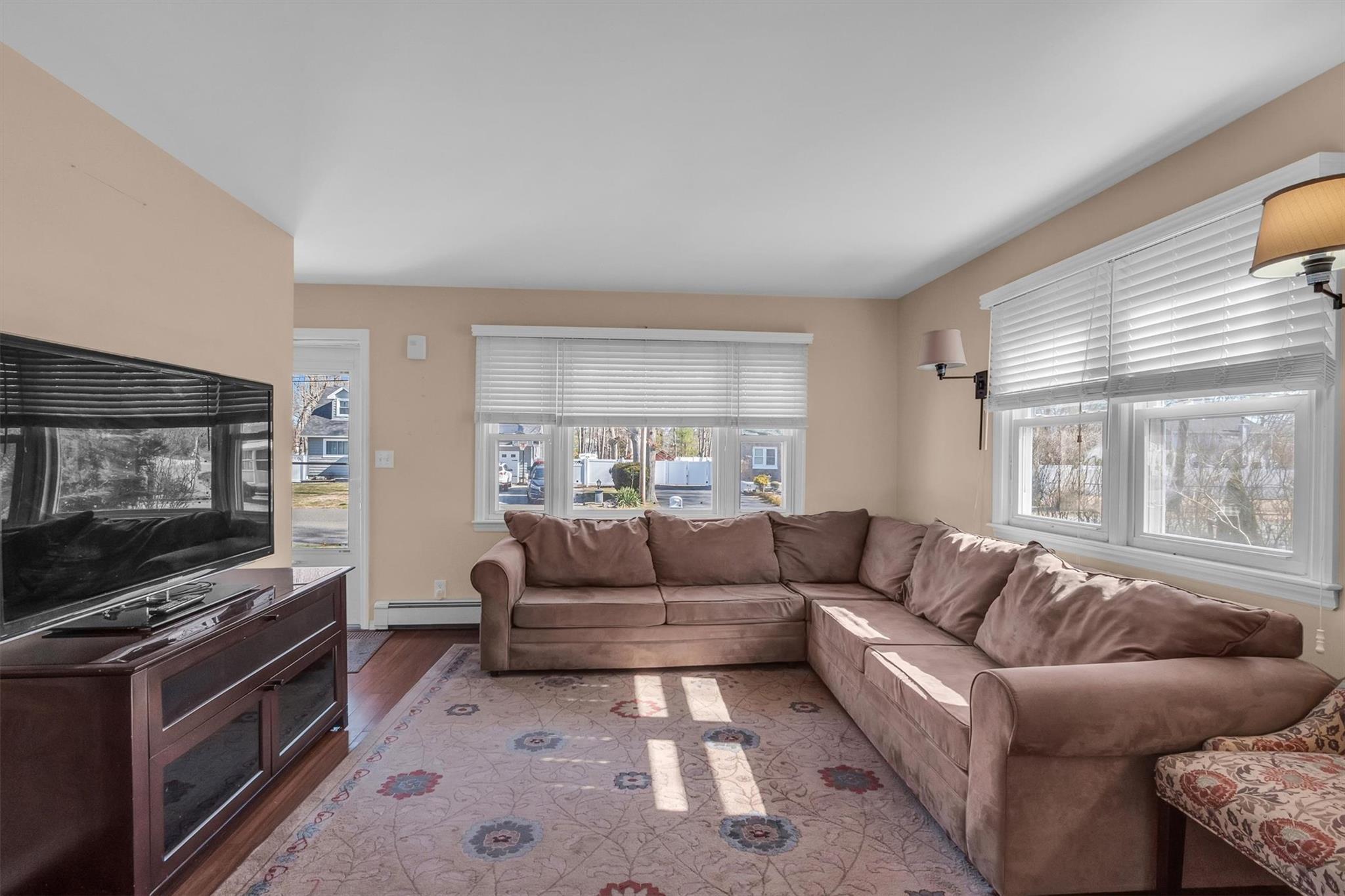 Single Family Linden  Suffolk County, NY 11967, MLS-839085-4