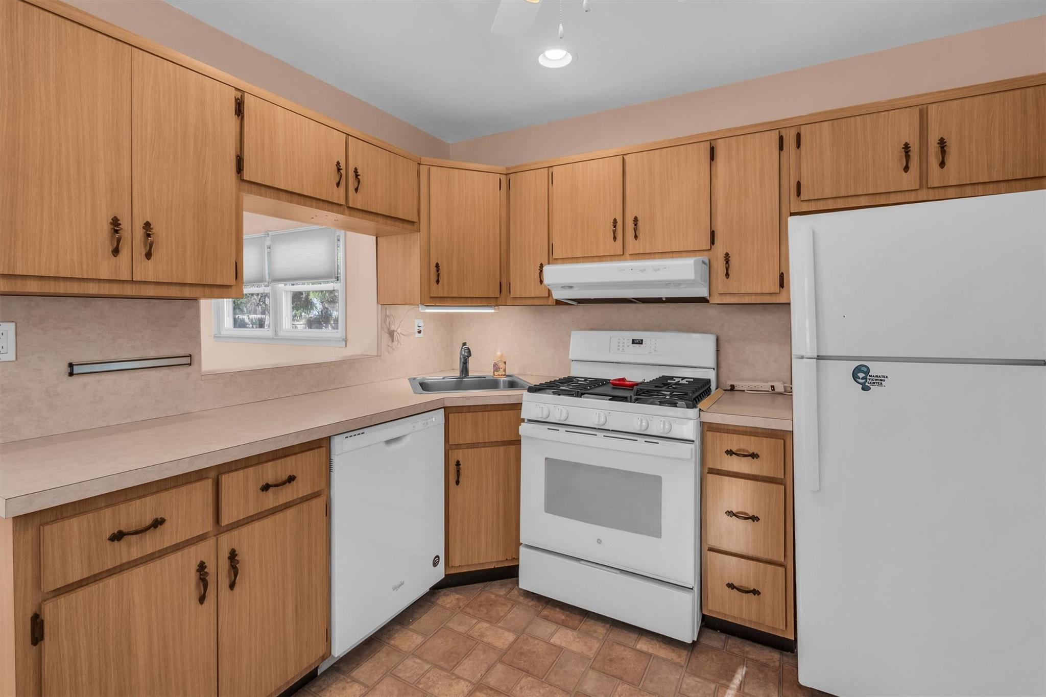 Single Family Linden  Suffolk County, NY 11967, MLS-839085-6