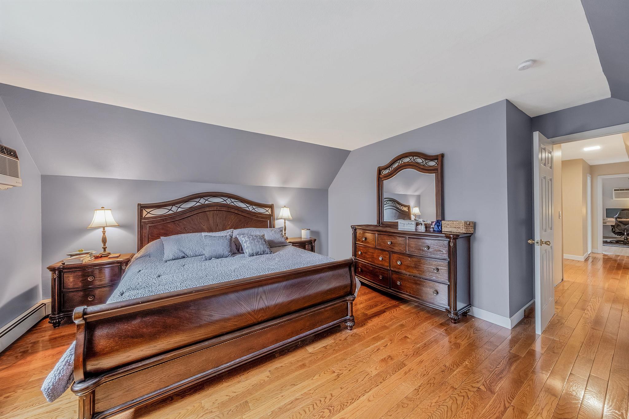 Single Family Aberdeen  Suffolk County, NY 11950, MLS-839147-10
