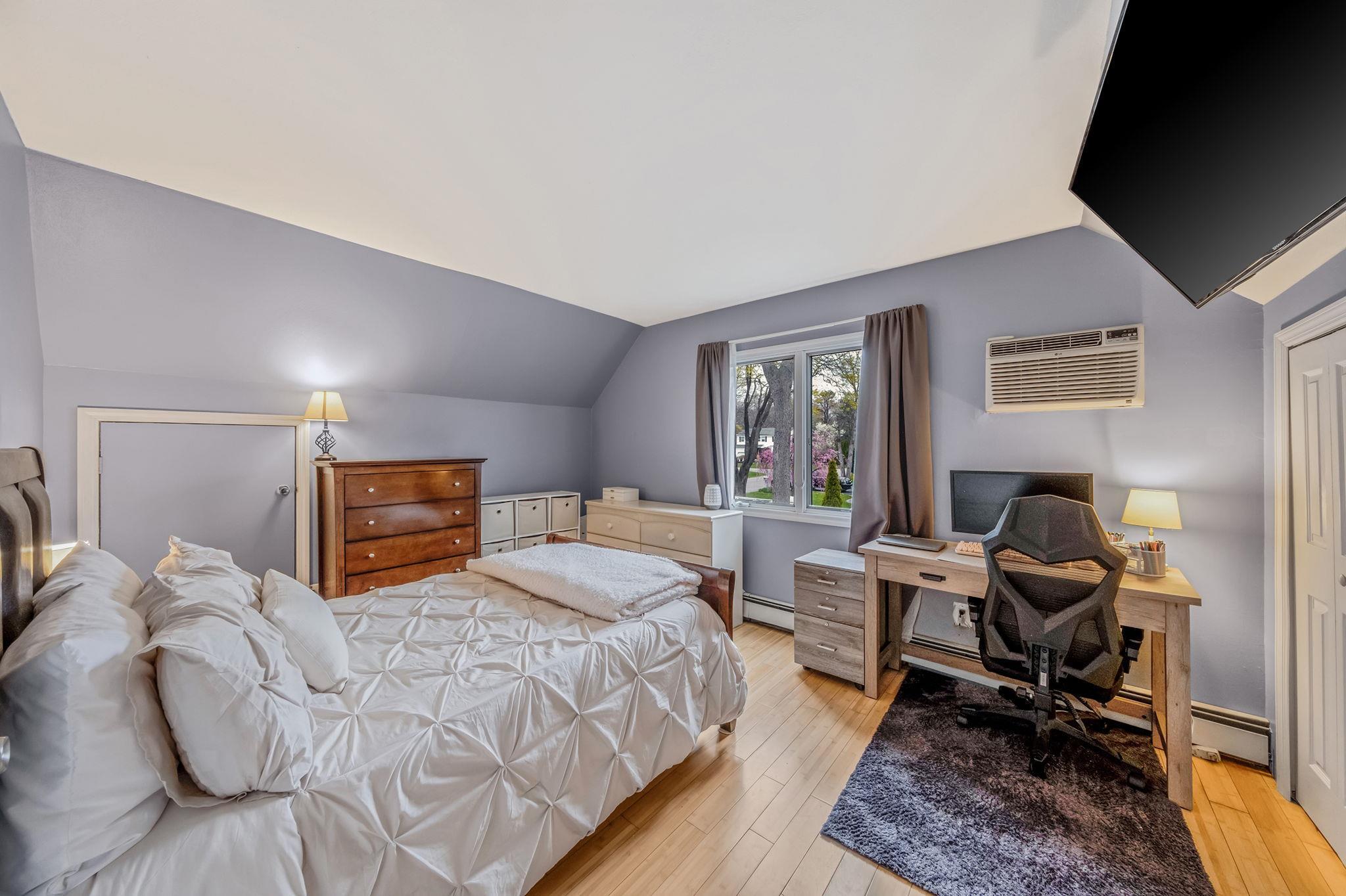Single Family Aberdeen  Suffolk County, NY 11950, MLS-839147-12