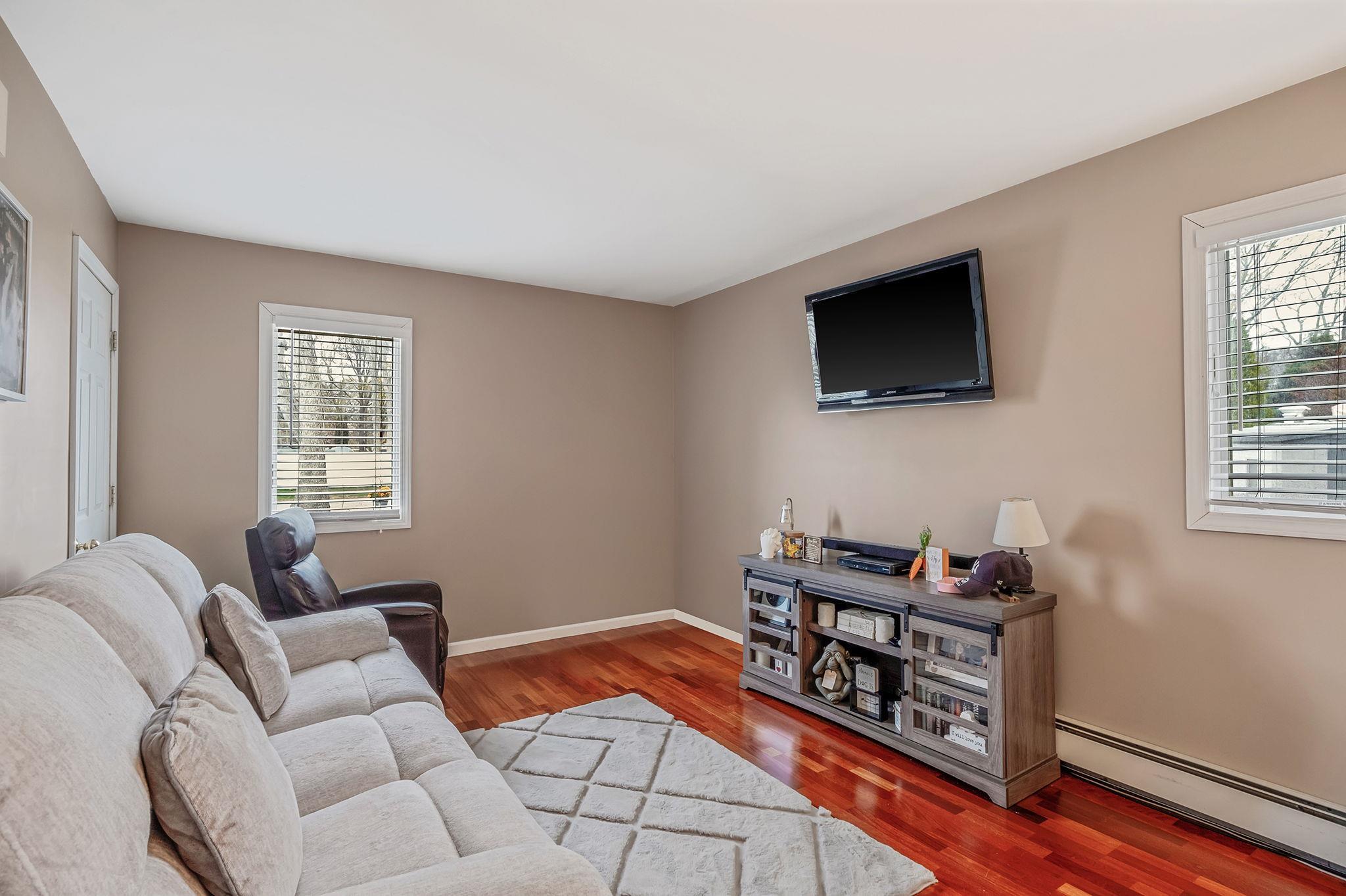 Single Family Aberdeen  Suffolk County, NY 11950, MLS-839147-14