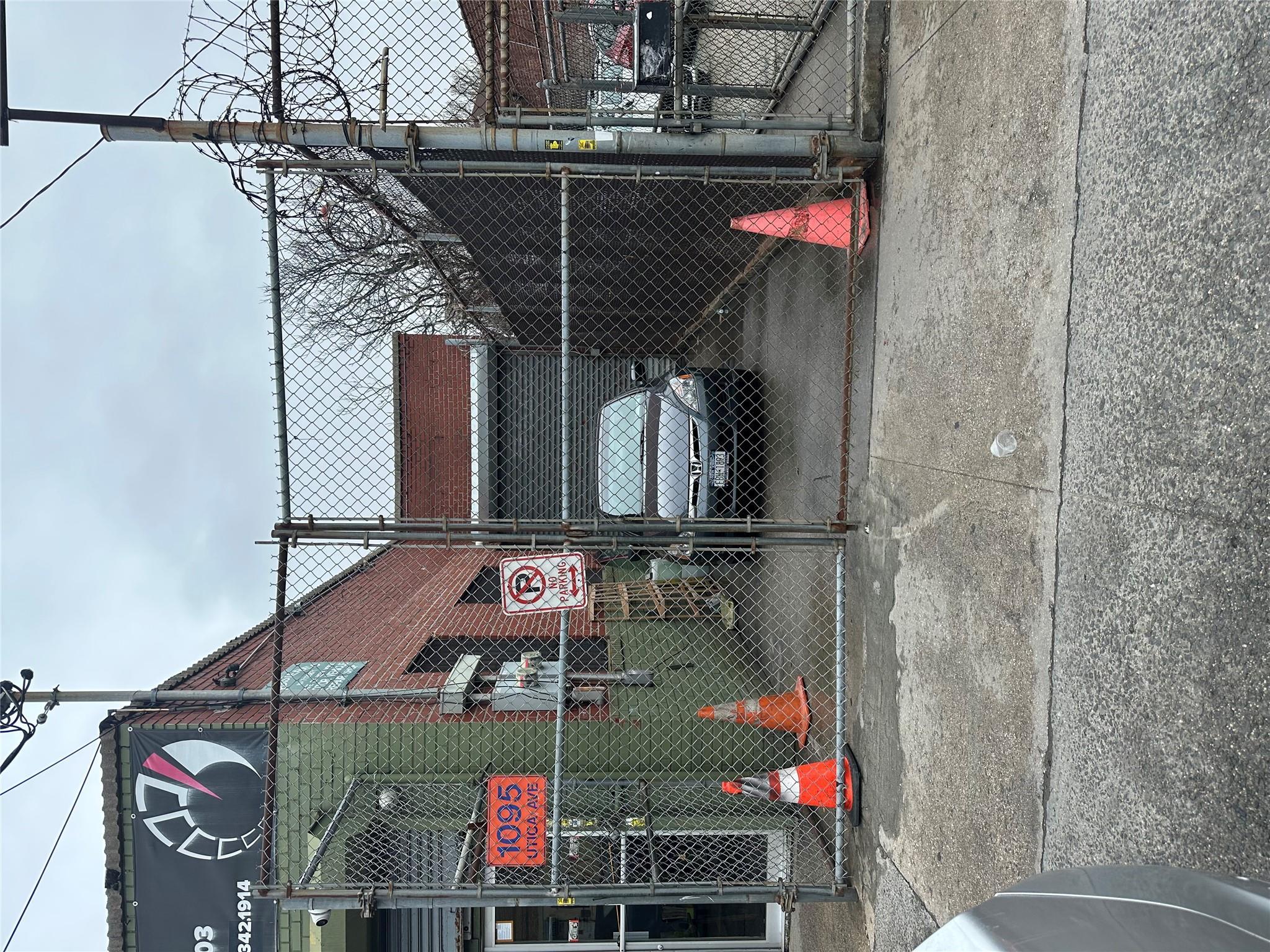 Commercial Sale Utica Avenue  Brooklyn, NY 11203, MLS-839161-4