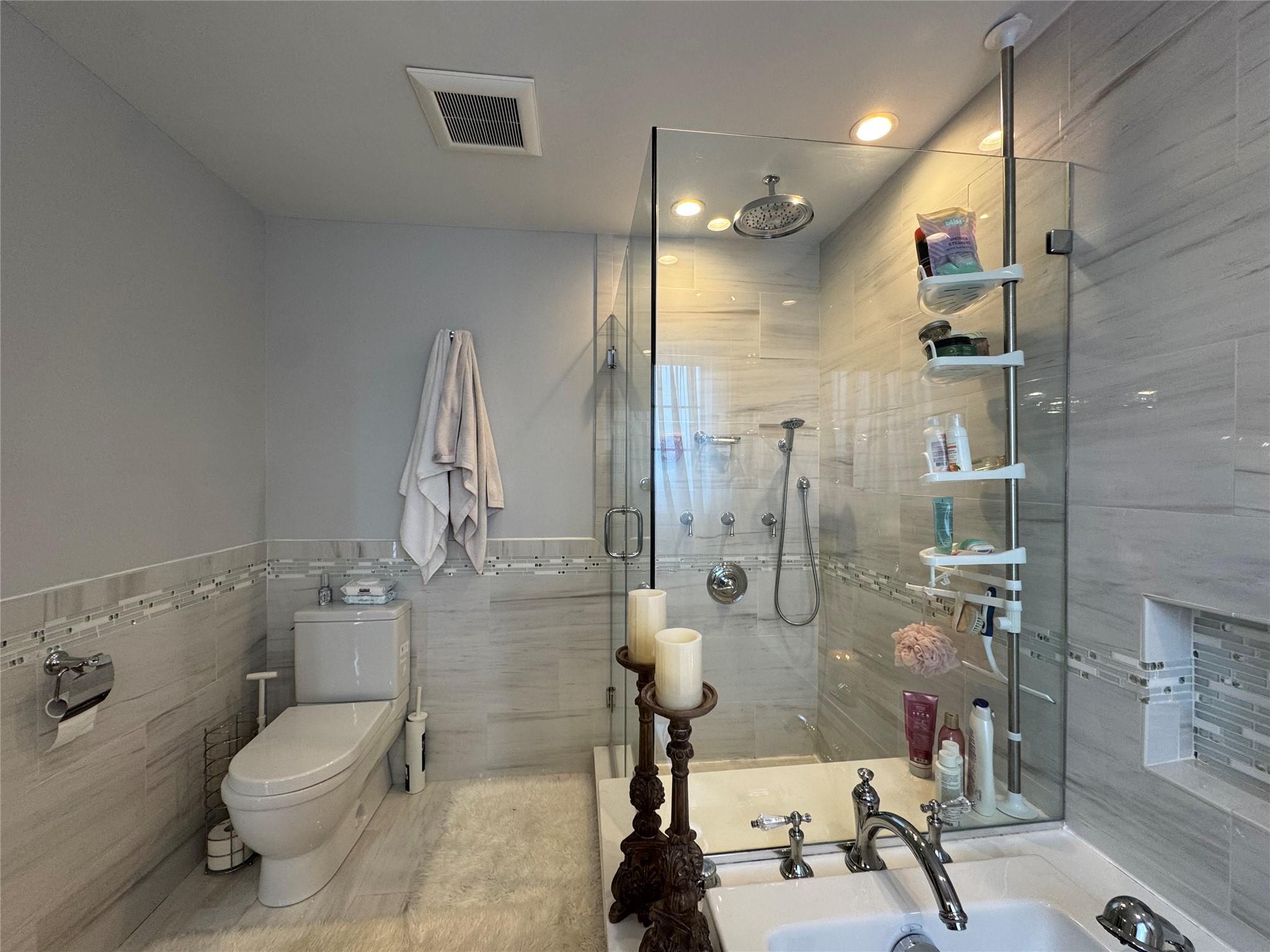 Single Family Maple  Nassau County, NY 11783, MLS-839180-16