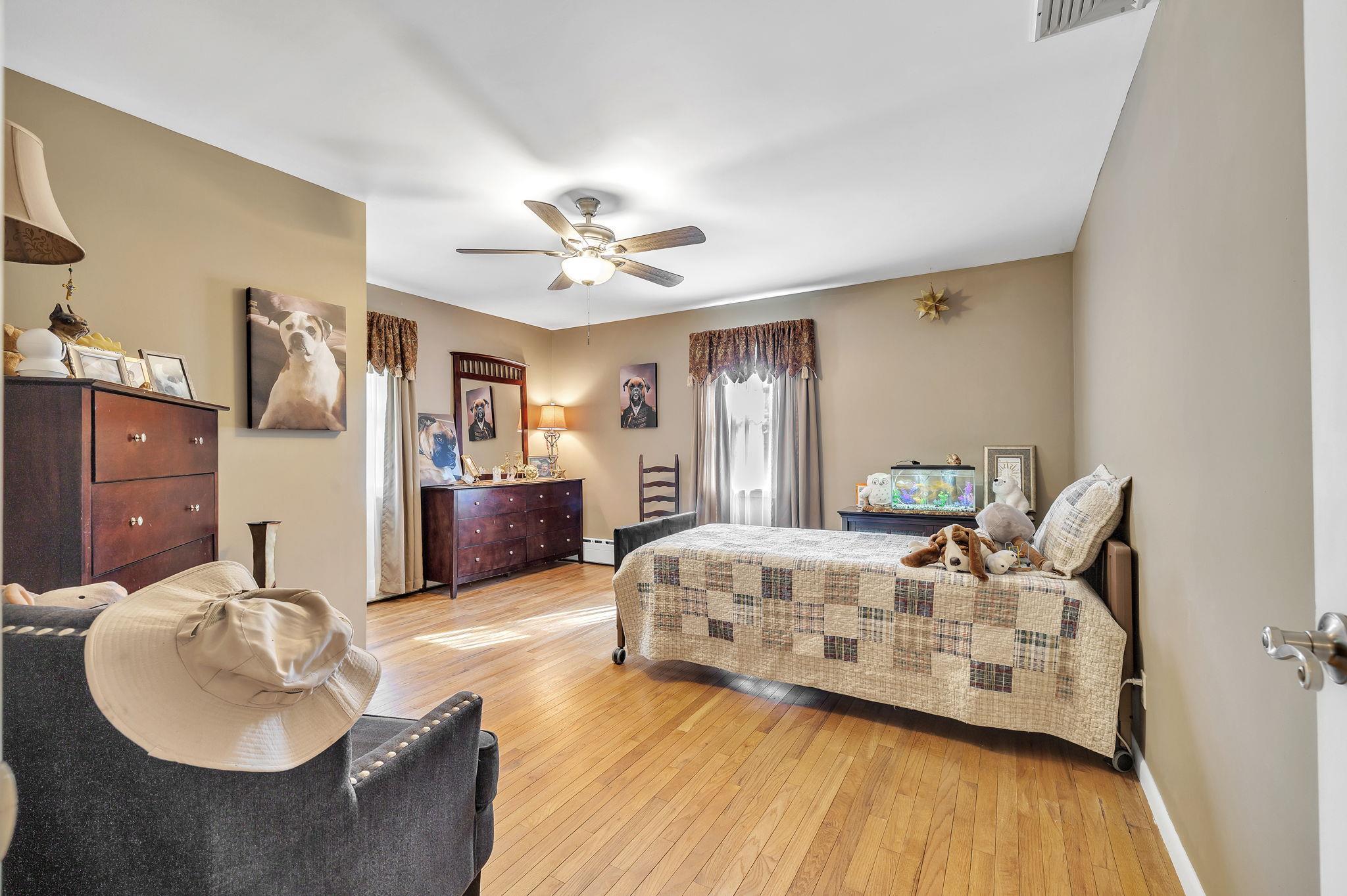 Single Family Neversink  Orange County, NY 12771, MLS-839188-23