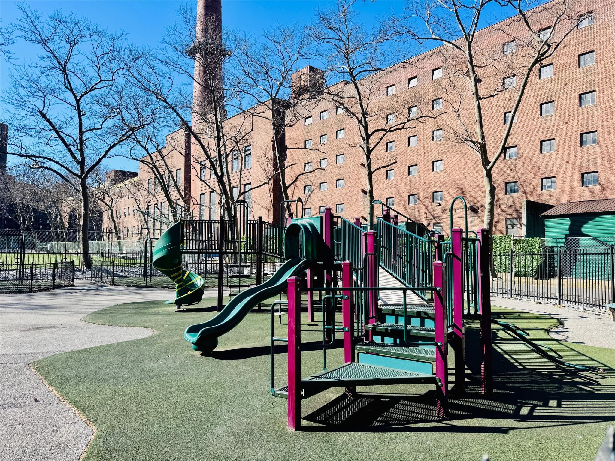 Condo Metropolitan  Bronx, NY 10462, MLS-839198-13