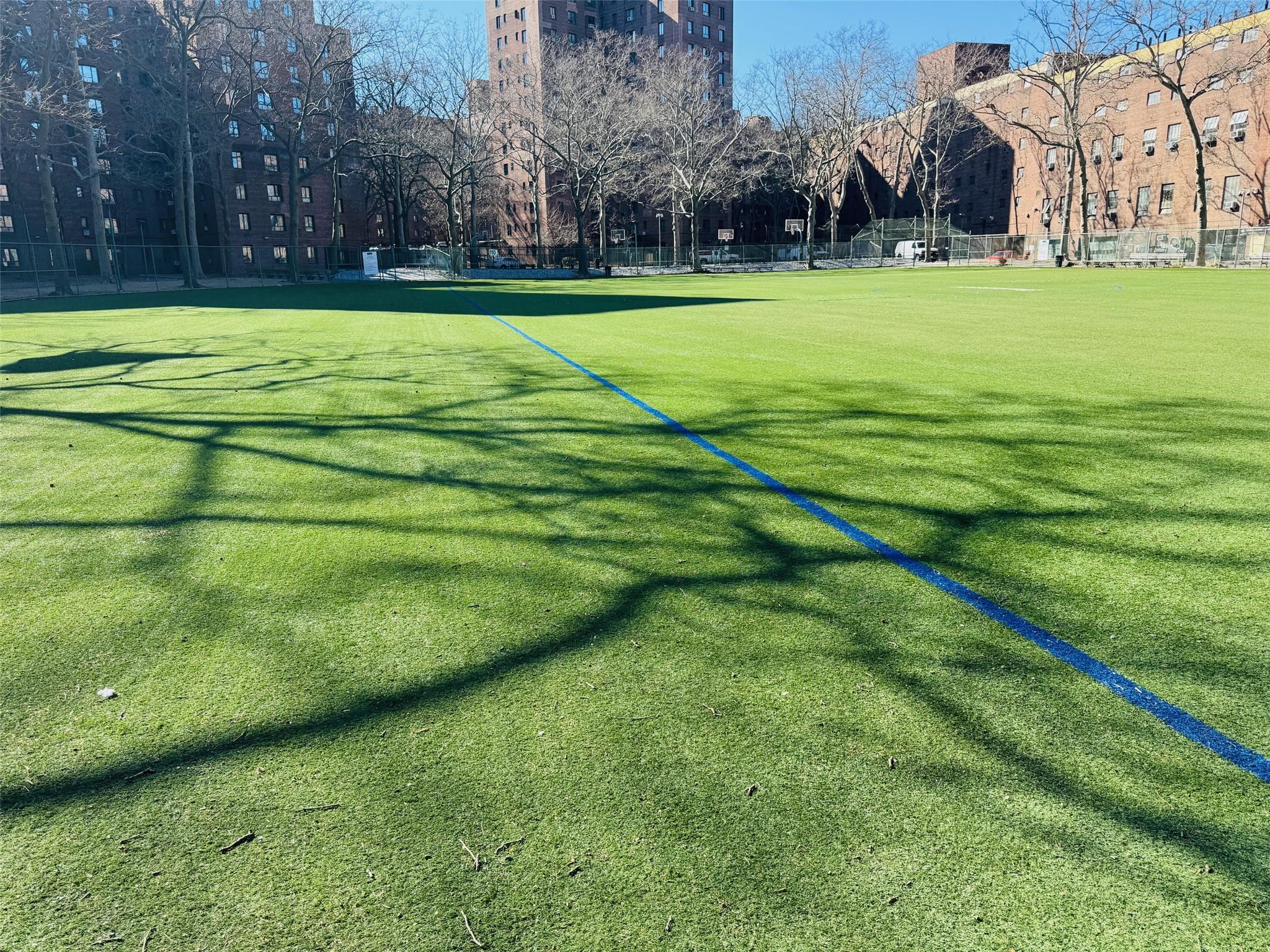 Condo Metropolitan  Bronx, NY 10462, MLS-839198-14