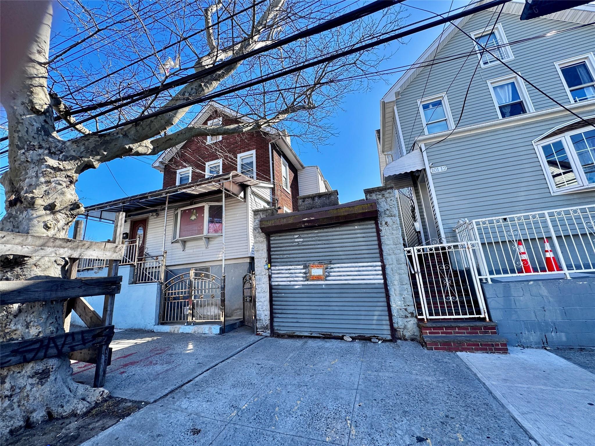 Single Family 32nd Ave  Queens, NY 11369, MLS-839202-16