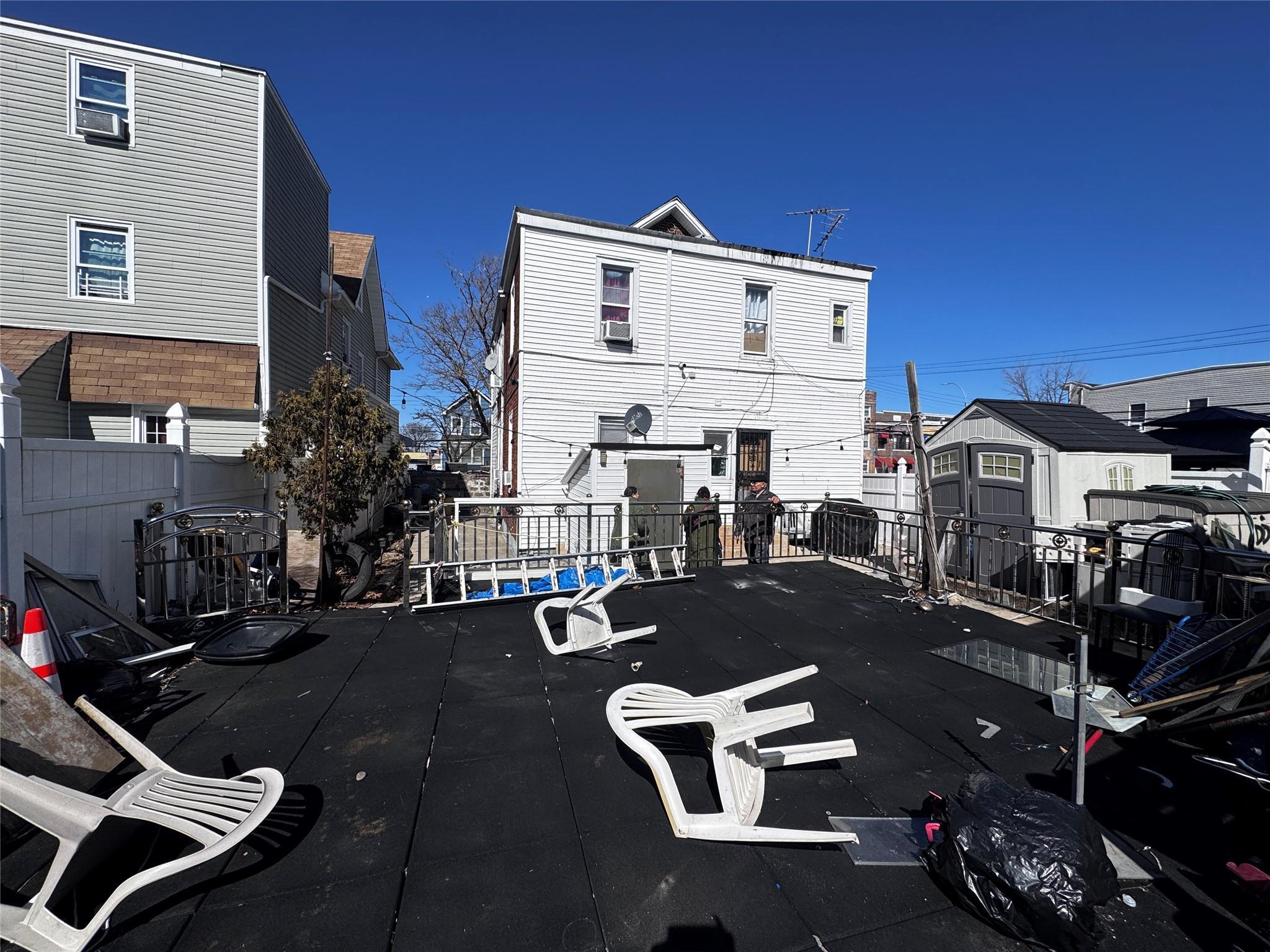 Single Family 32nd Ave  Queens, NY 11369, MLS-839202-17