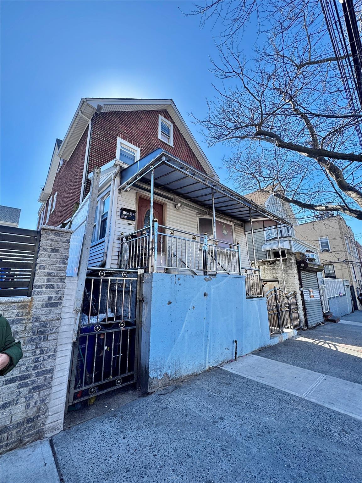 Single Family 32nd Ave  Queens, NY 11369, MLS-839202-3