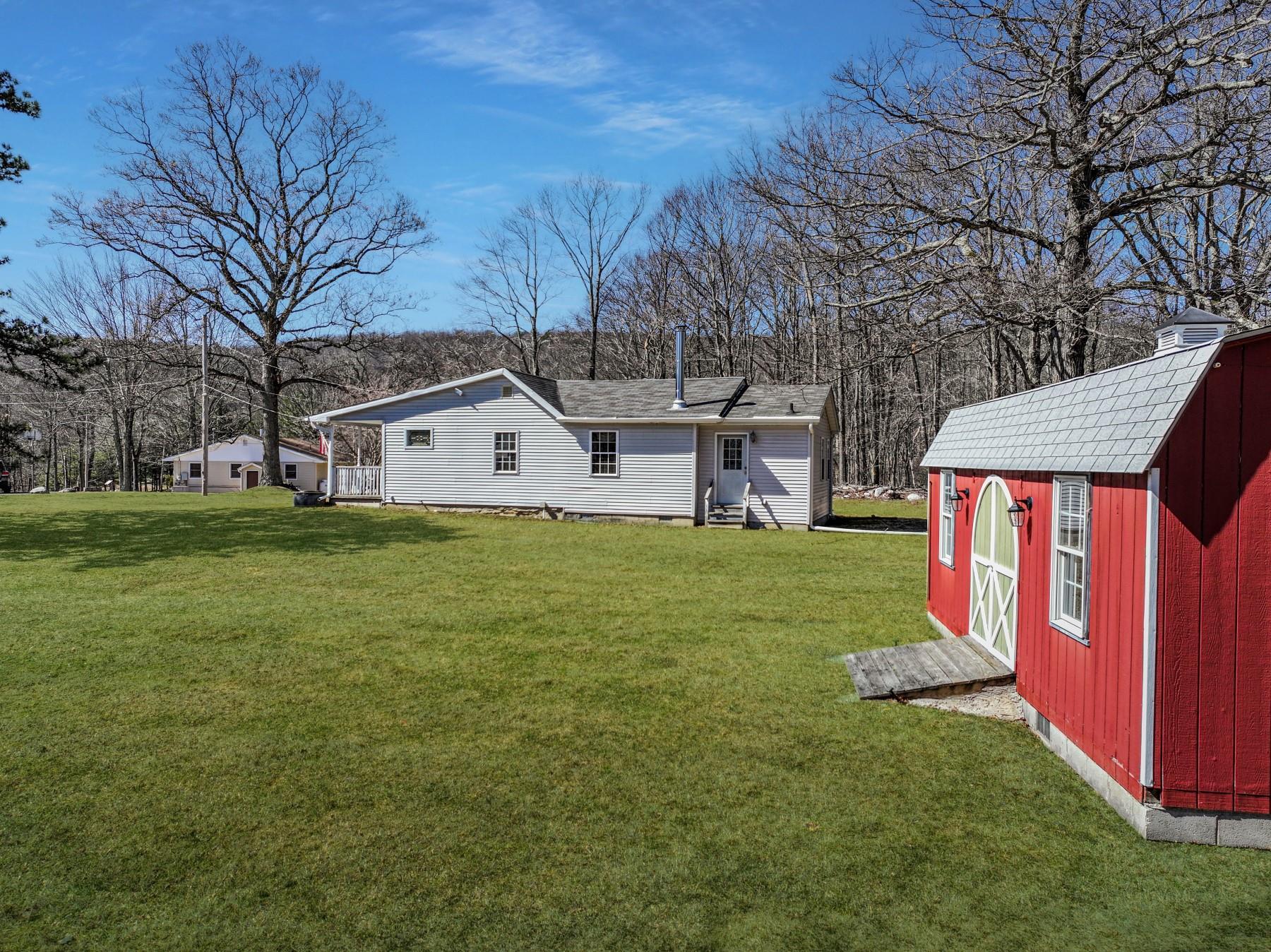 Single Family Wisteria  Sullivan County, NY 12566, MLS-839209-2