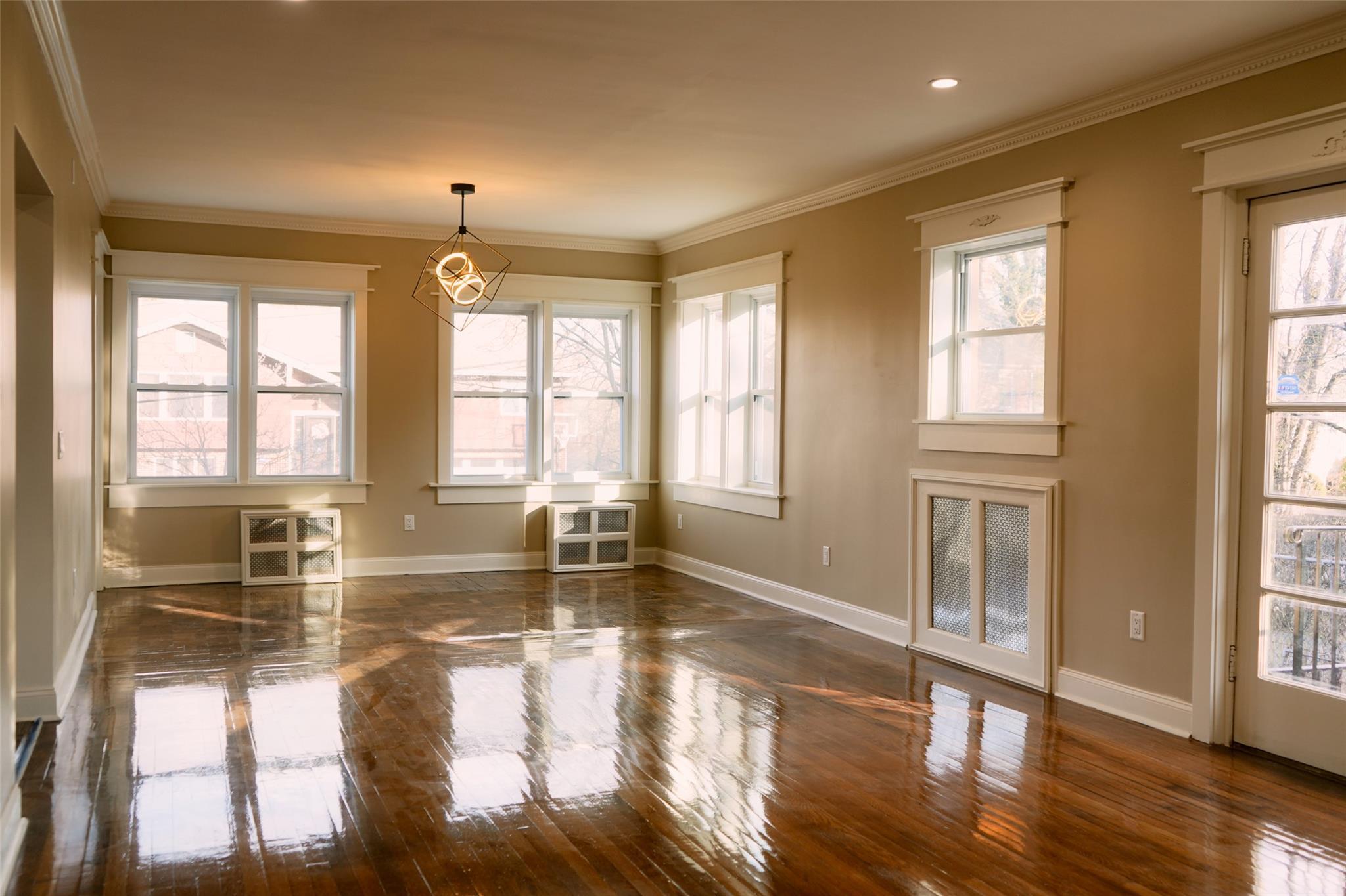 Single Family Lawrence  Westchester County, NY 10552, MLS-839224-3