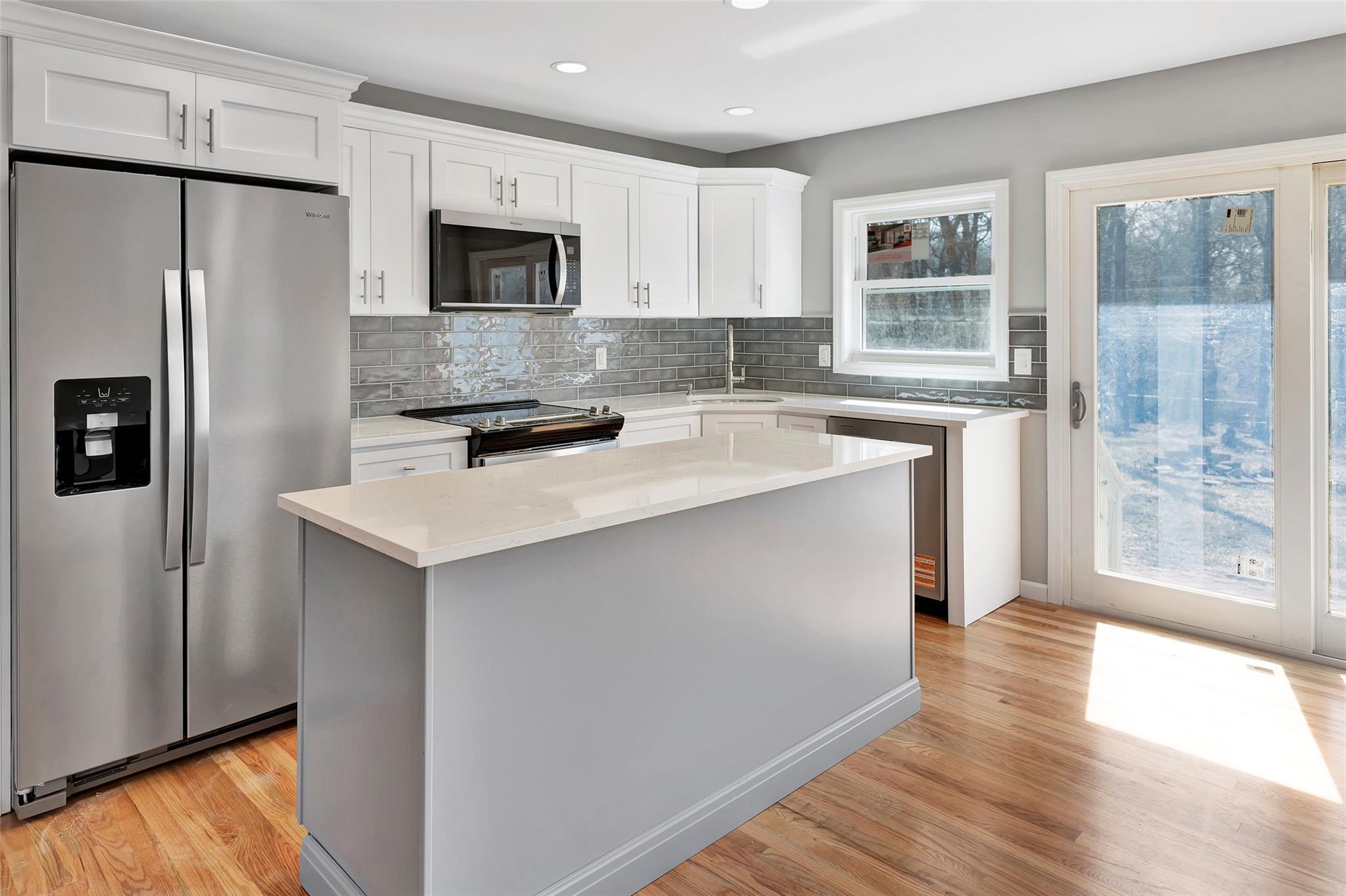 Single Family Meadowmere  Suffolk County, NY 11950, MLS-839230-6