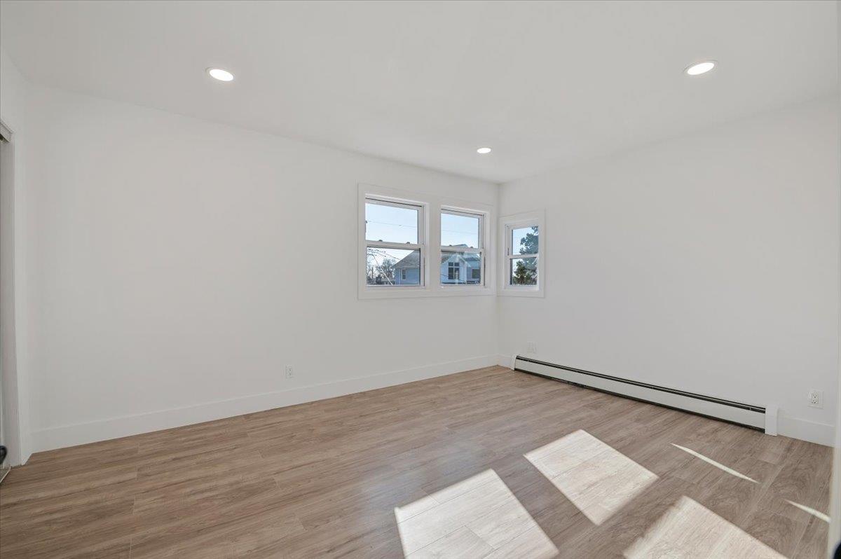 Single Family Hampton  Nassau County, NY 11783, MLS-839234-18