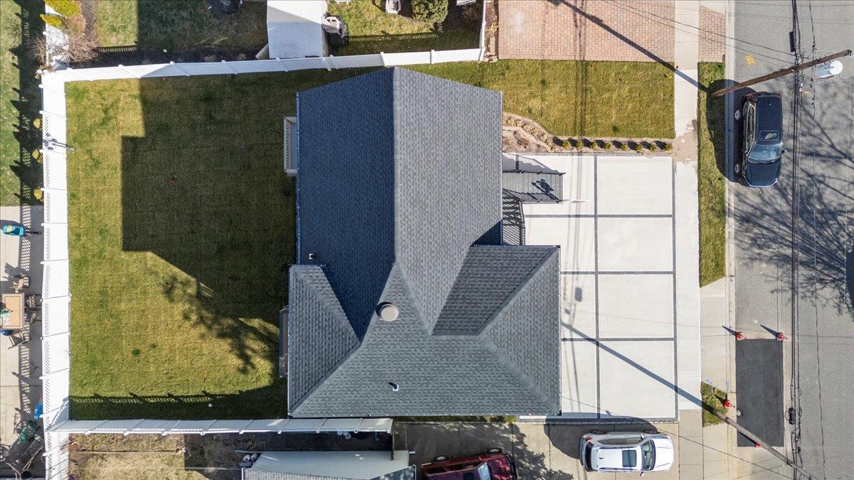 Single Family Hampton  Nassau County, NY 11783, MLS-839234-36