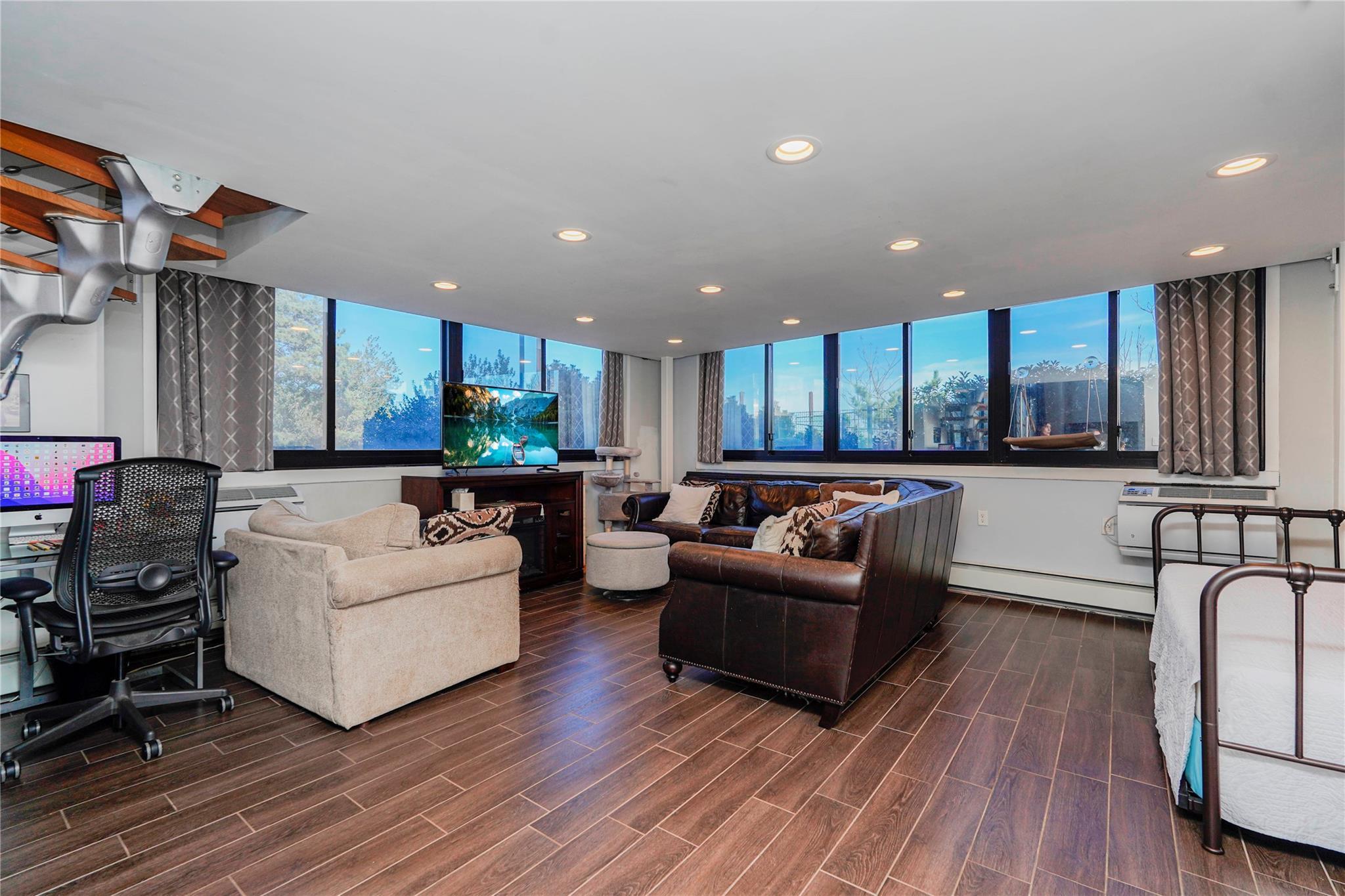 Coop Bay Street Landing  Staten Island, NY 10301, MLS-839248-8