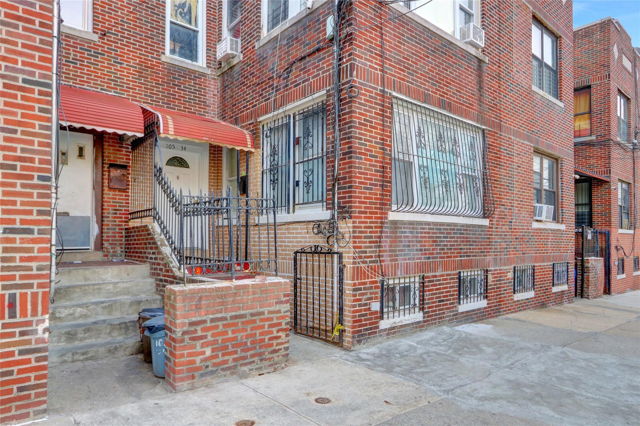 Single Family Otis  Queens, NY 11368, MLS-839256-4