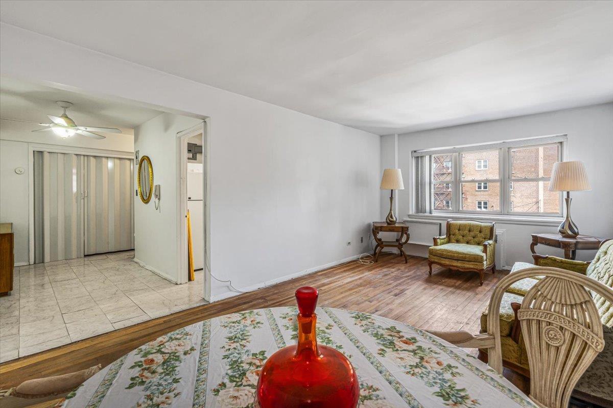 Coop Melbourne Queens, NY 11367, MLS-839272-4