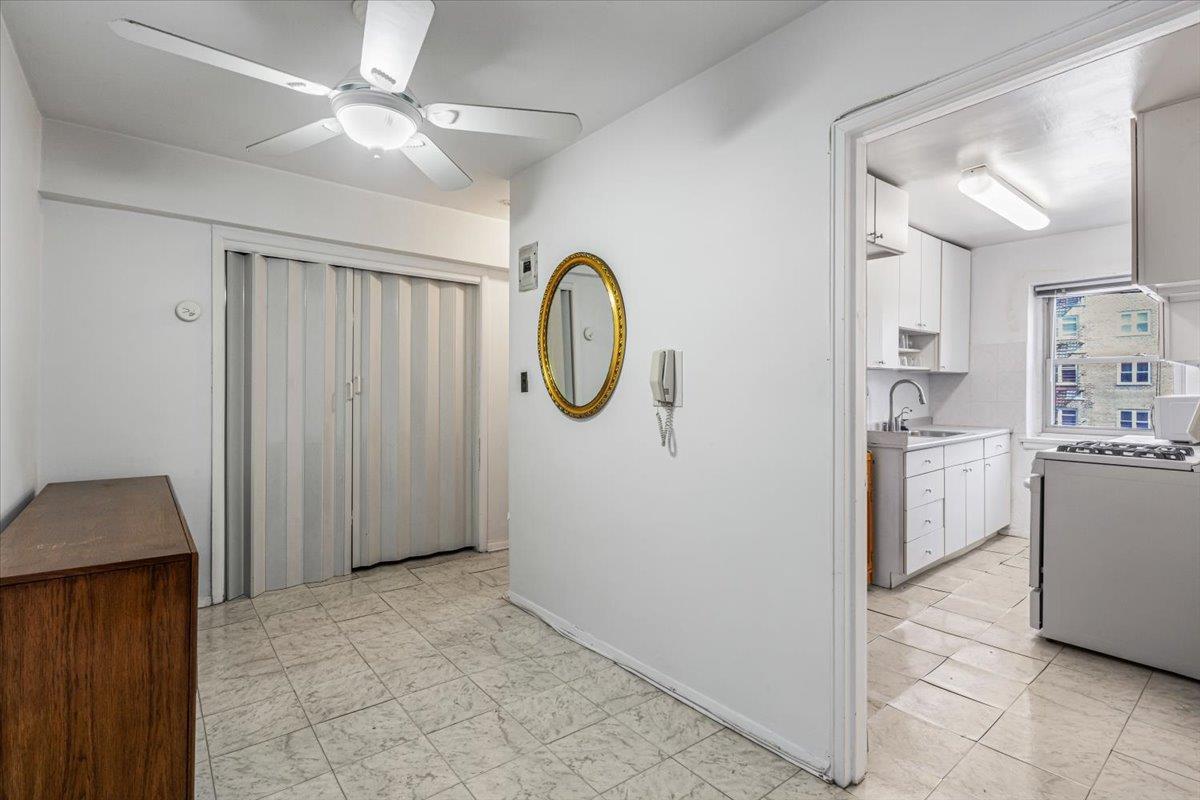 Coop Melbourne Queens, NY 11367, MLS-839272-6